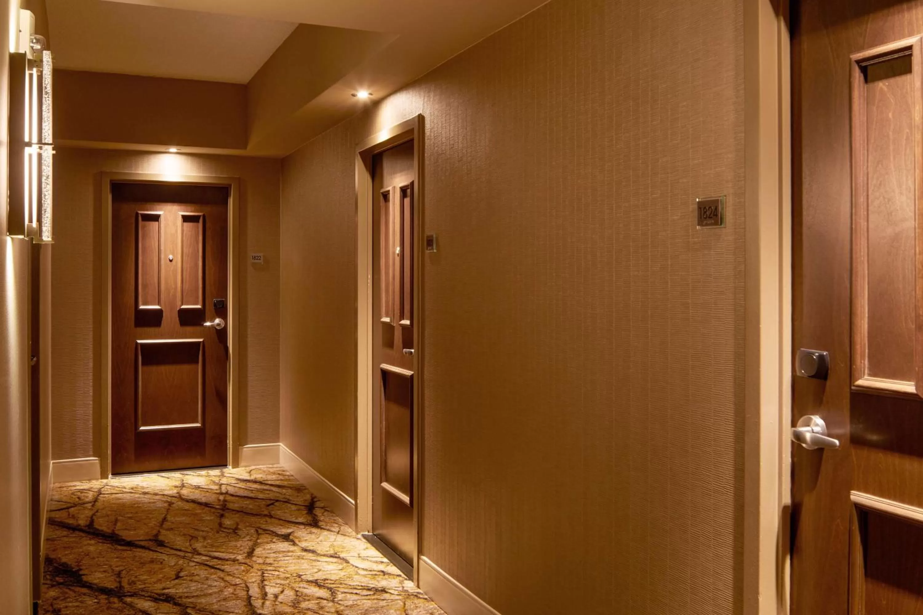 Photo of the whole room in Hilton Denver City Center