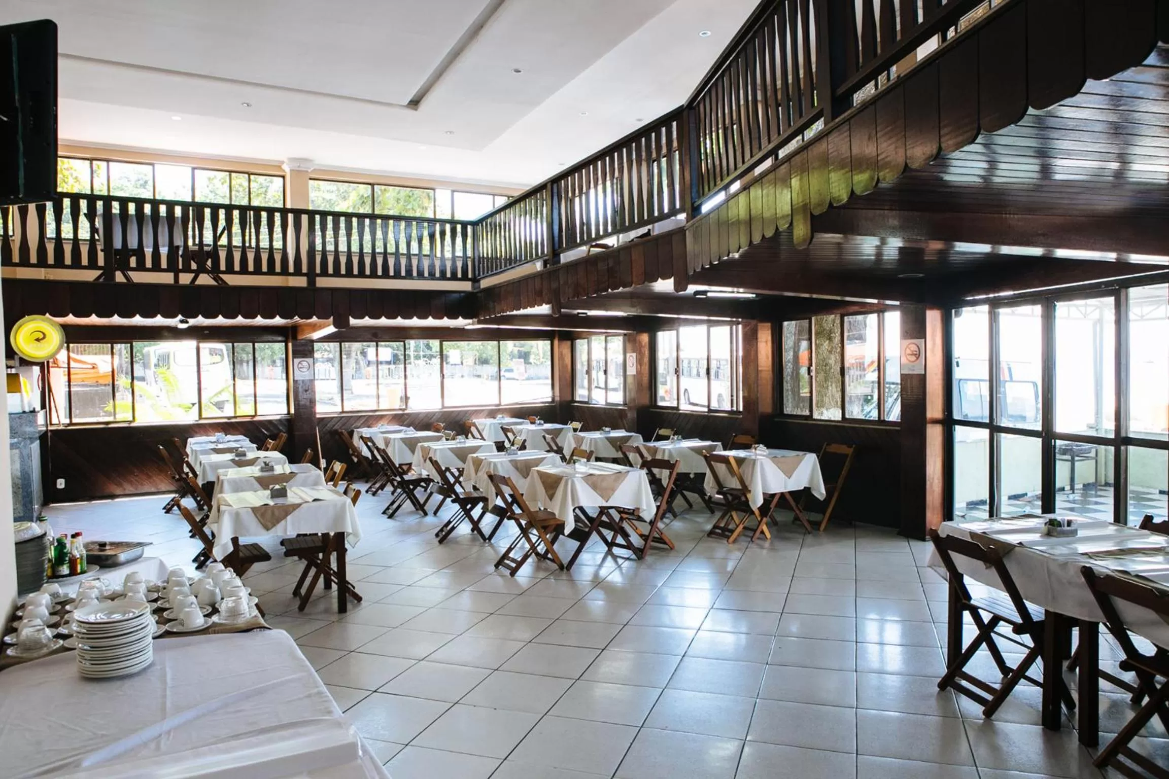 Restaurant/places to eat in Hotel Plage