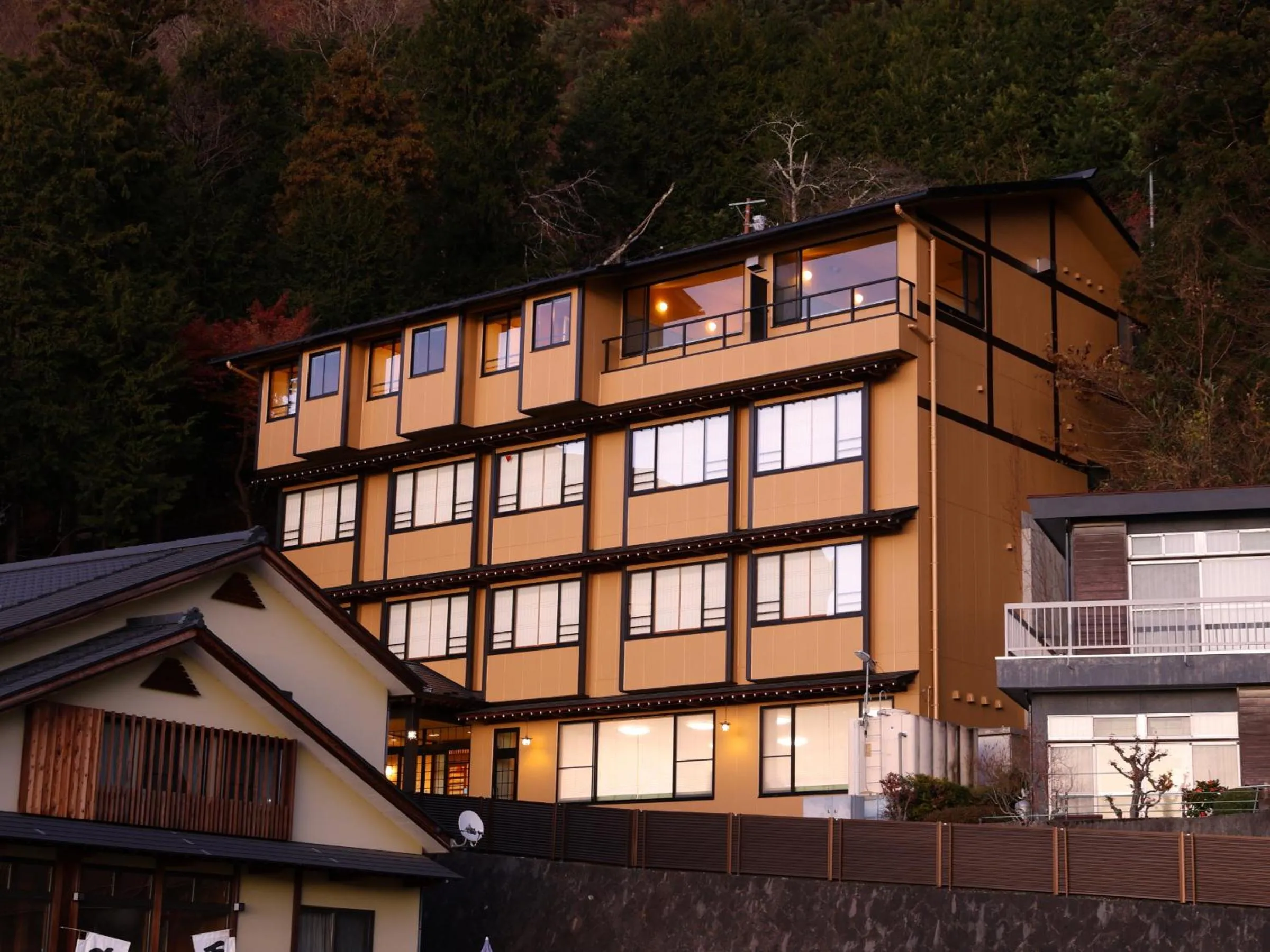 Property building in Hotel Asafuji