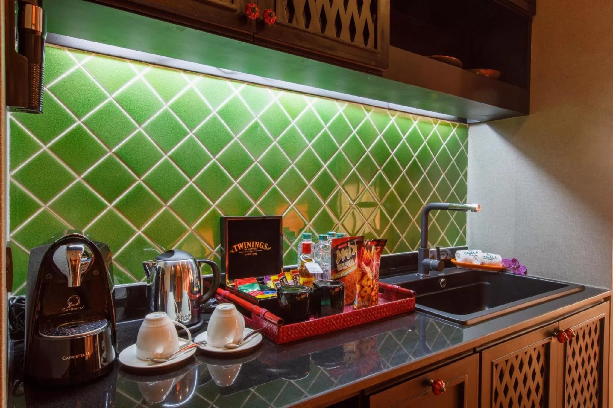 Coffee/tea facilities in Chala Number6