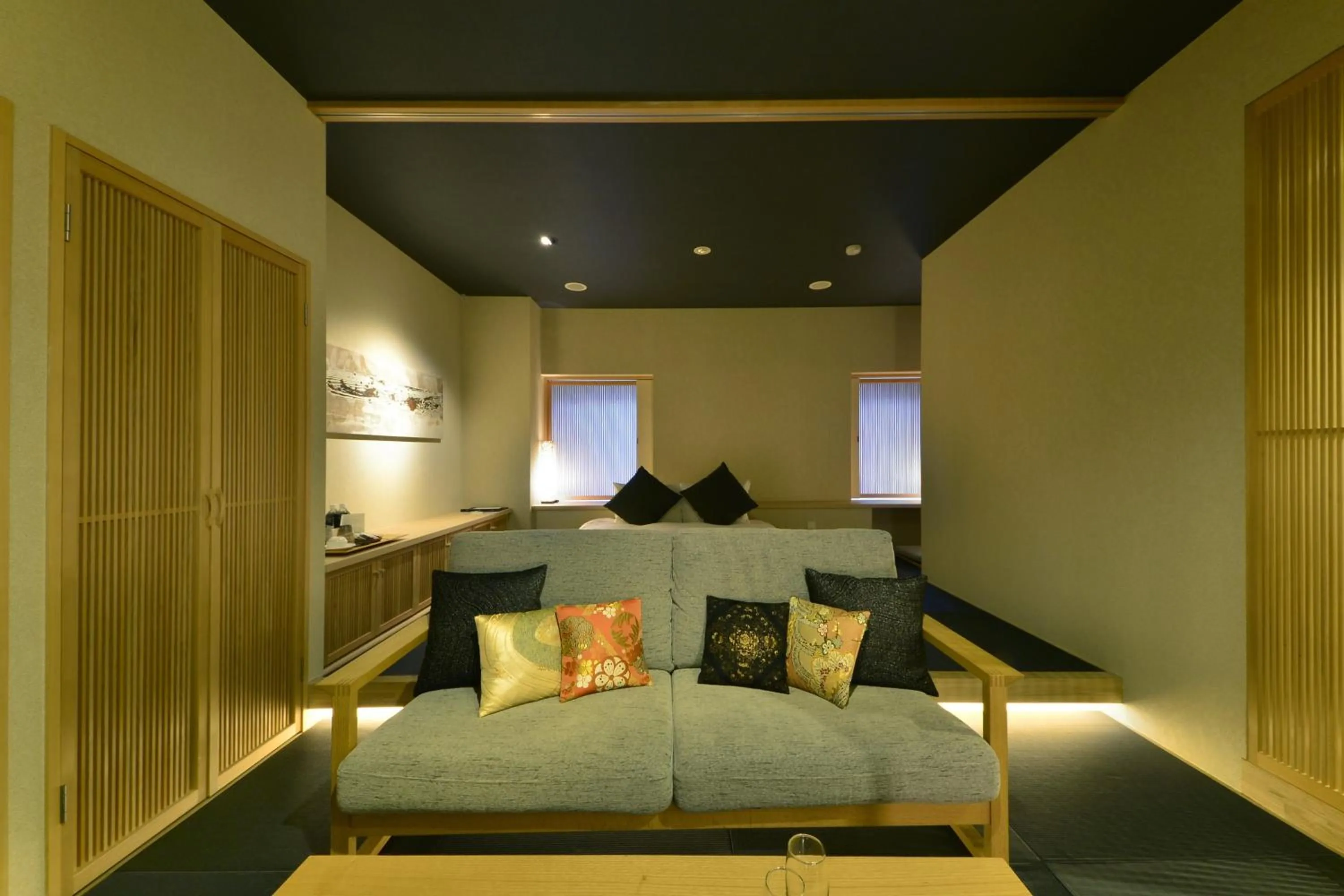 Photo of the whole room in Roppongi Hotel S