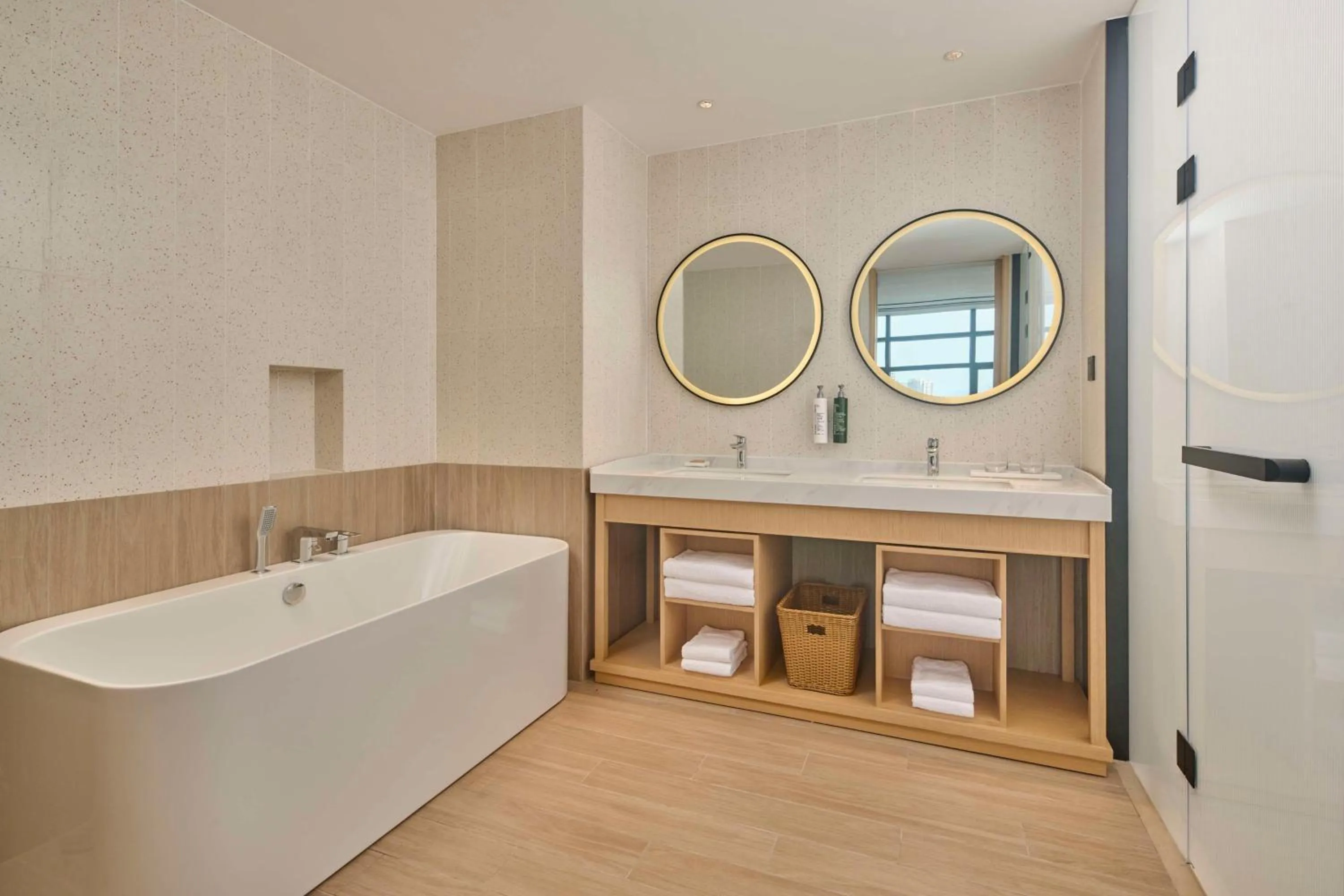Bathroom in Hilton Garden Inn Zhuhai Jinan University