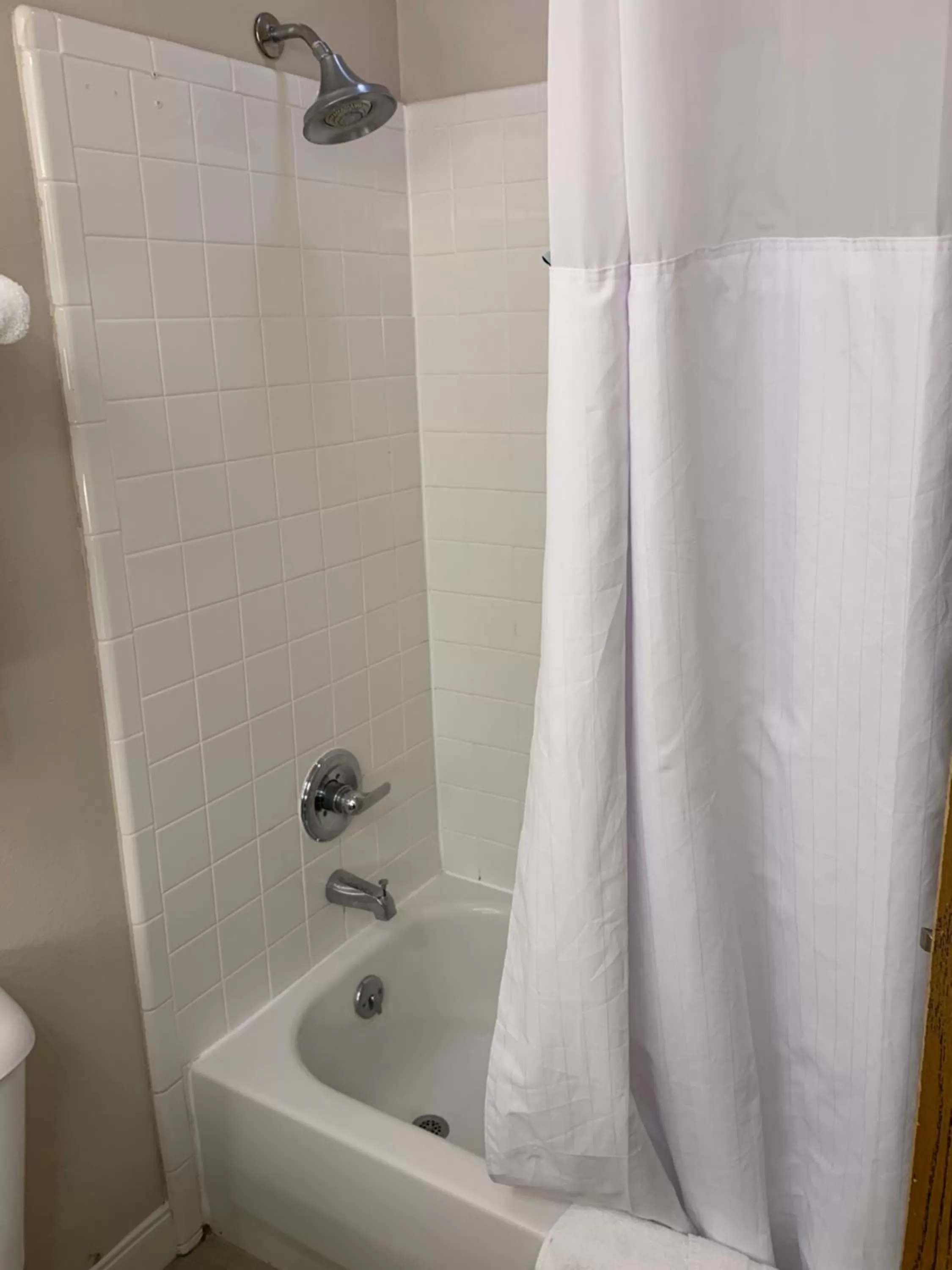 Bathroom in Wingate by Wyndham Brighton