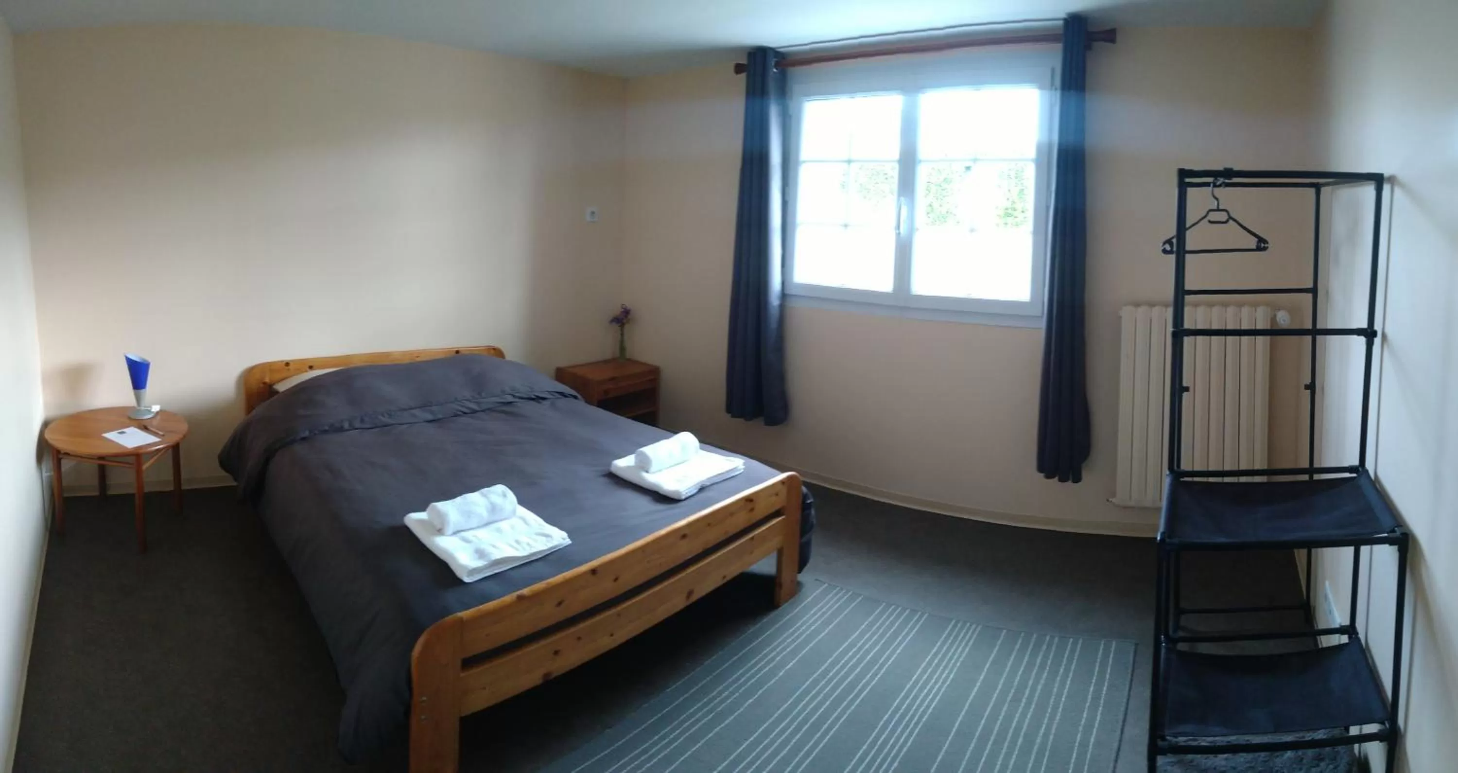 Bedroom, Bed in Le Havre du Corbeau