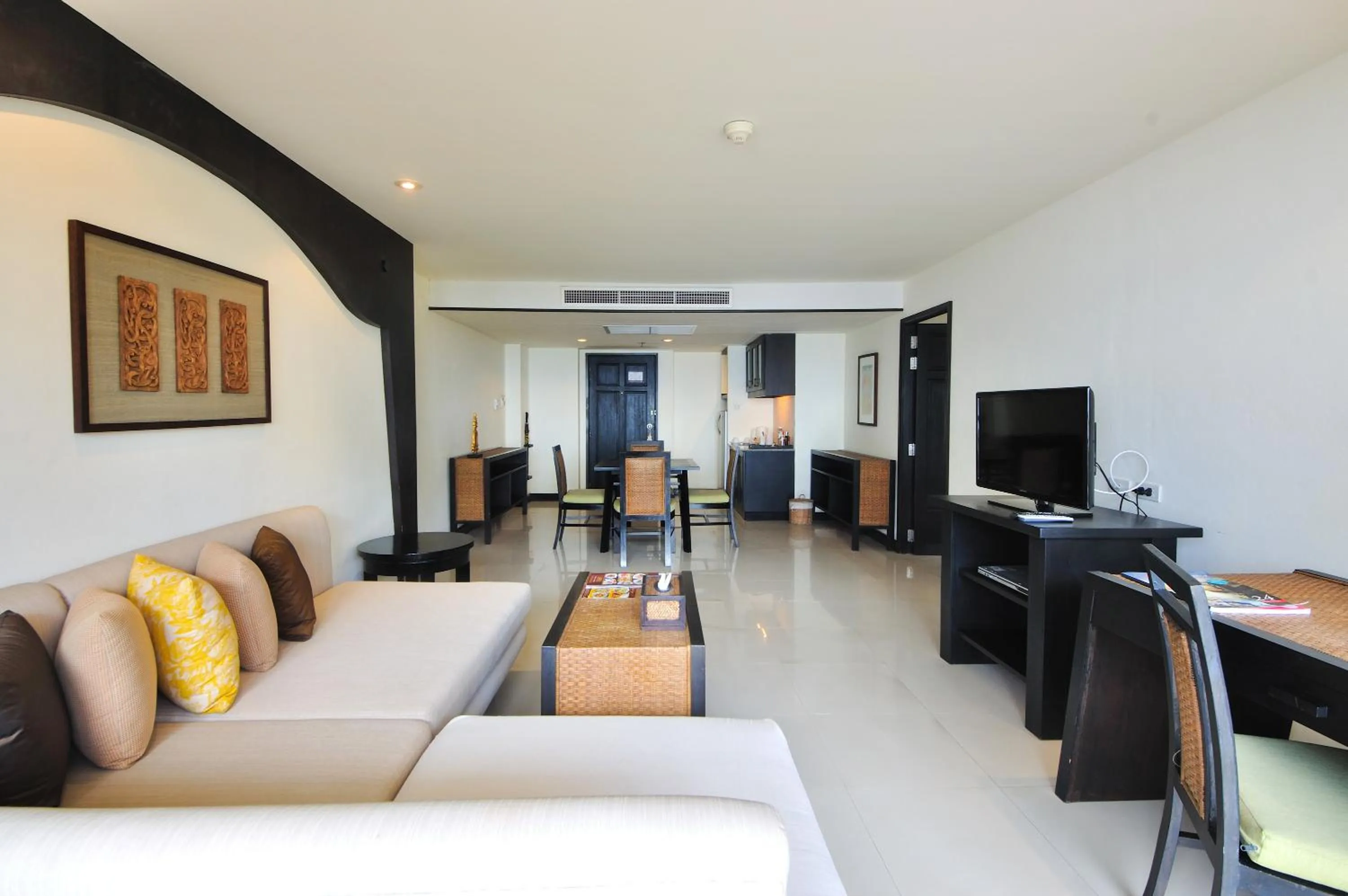 Living room in Woraburi Phuket Resort & Spa - SHA Plus