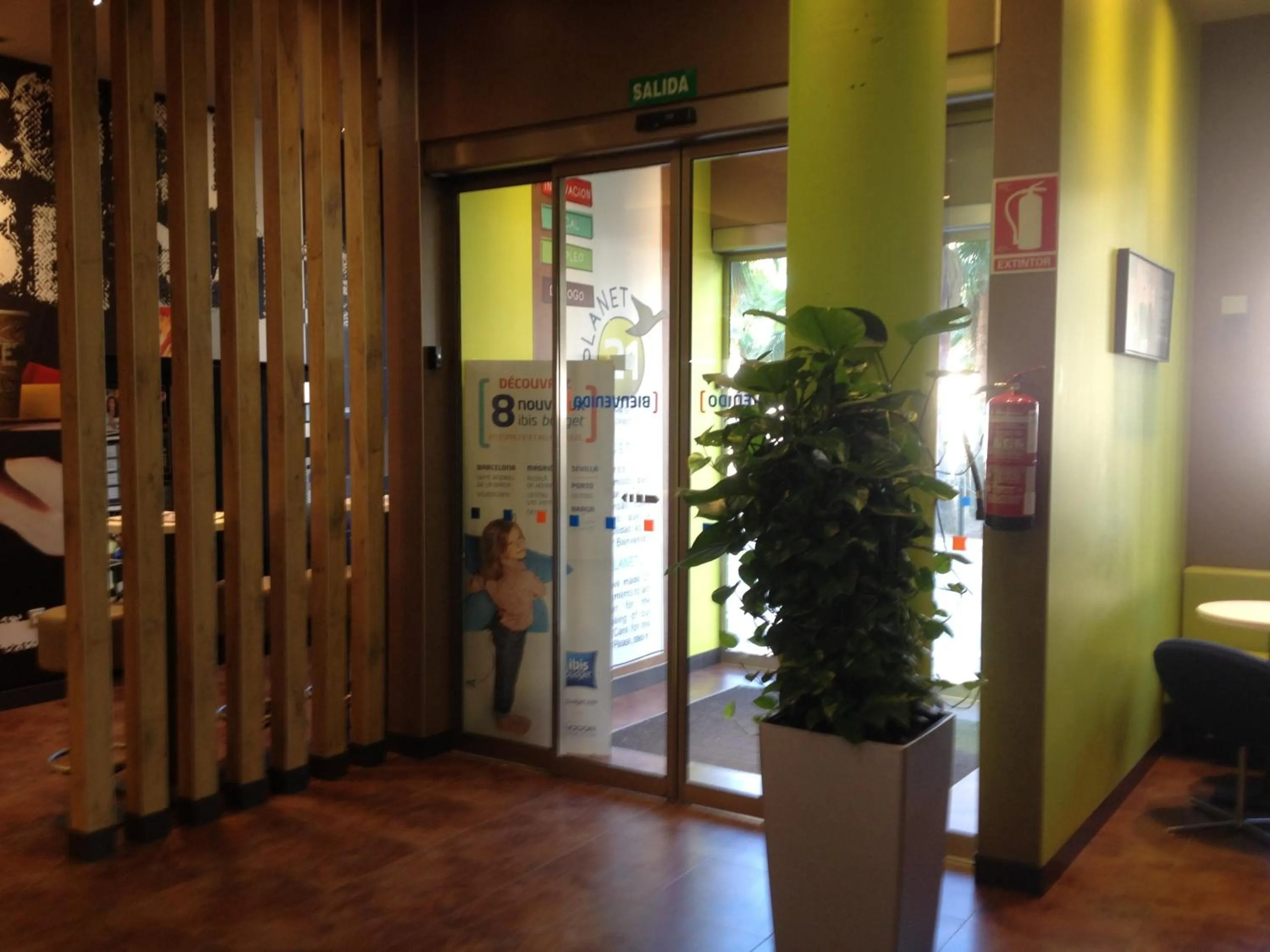 Lobby or reception in Ibis Budget Sevilla Aeropuerto