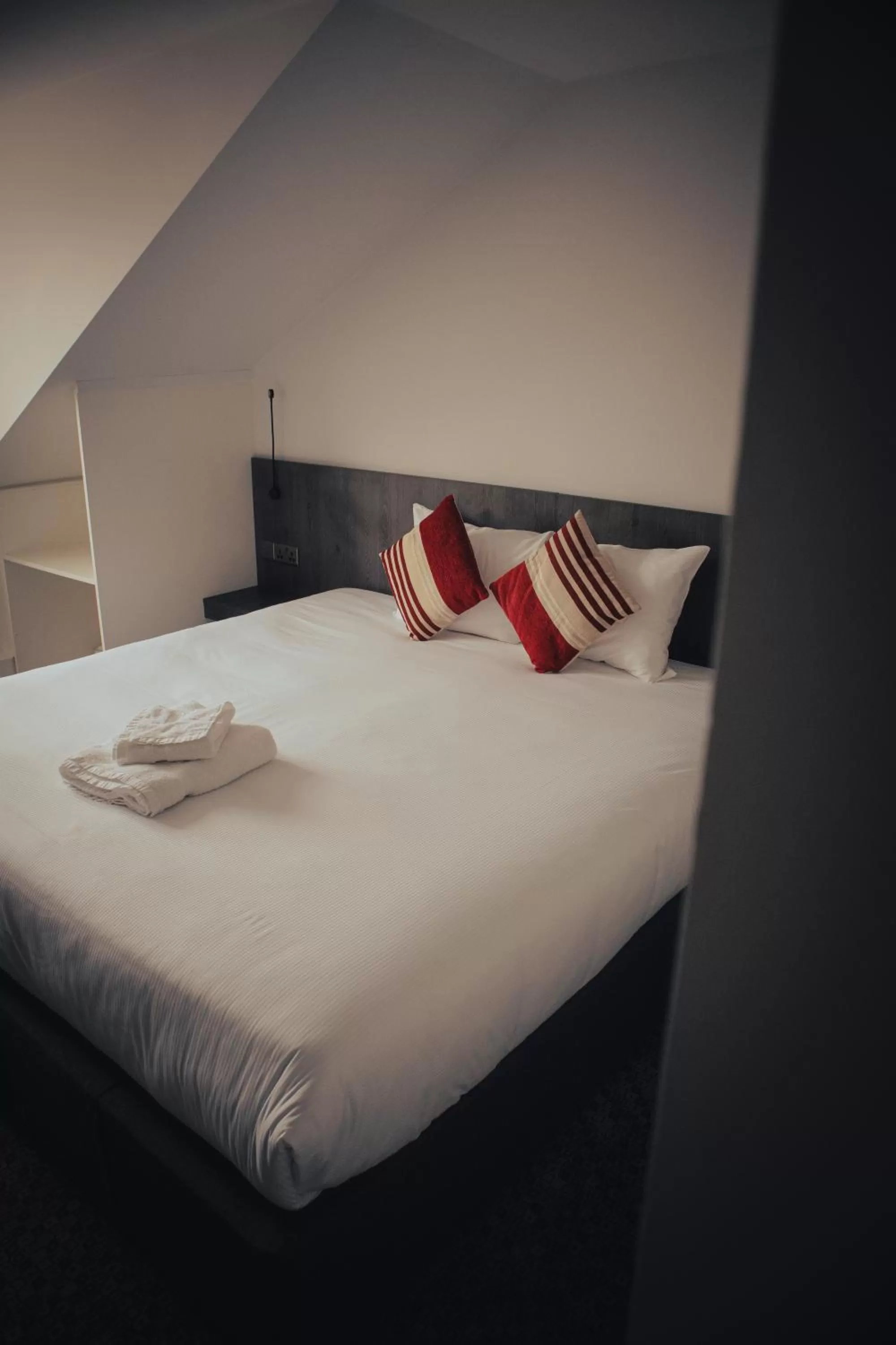 Bed in Draycote Hotel And Whitefields Golf Course