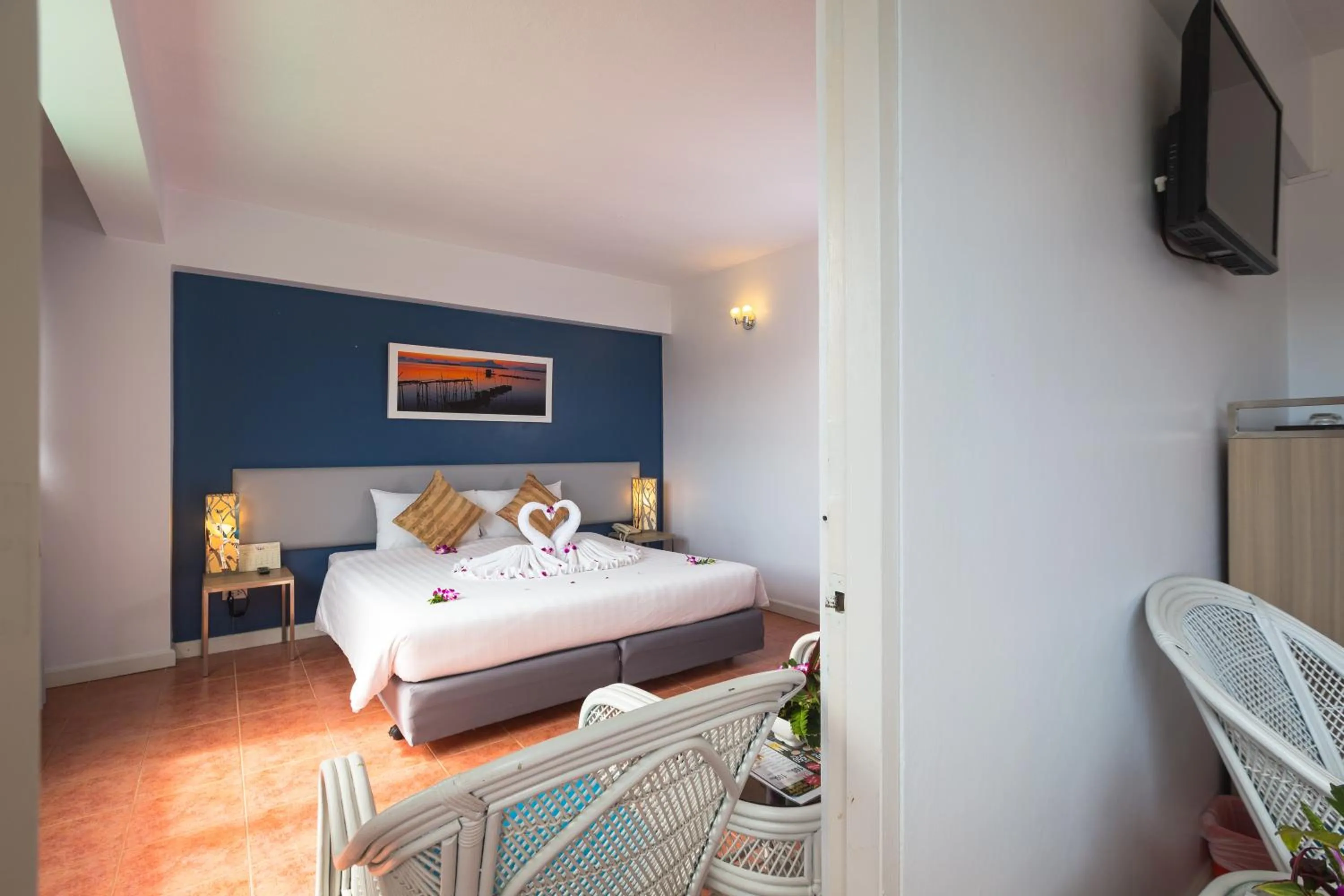 Bedroom, Bed in ON Hotel Phuket - SHA