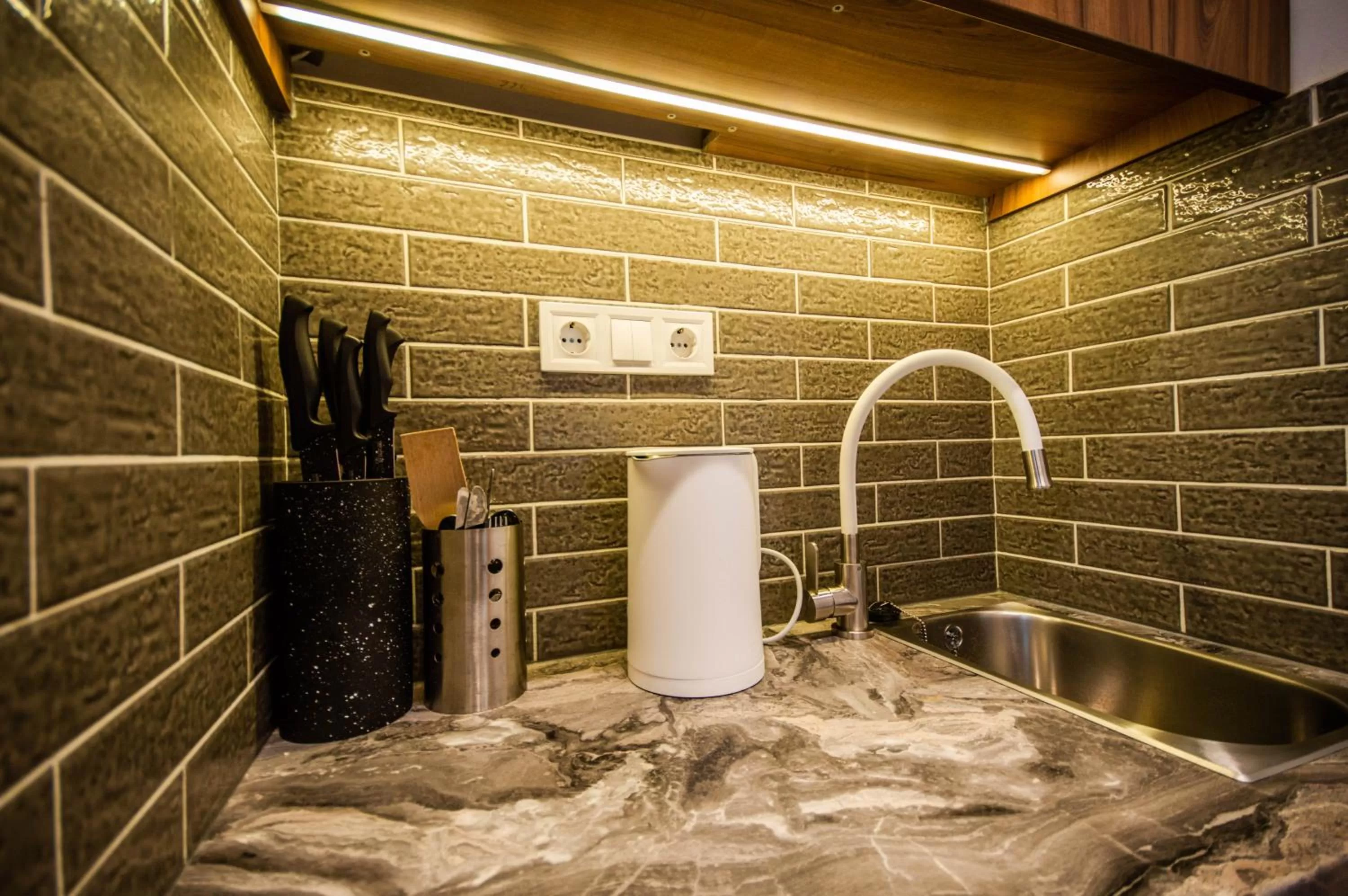 Decorative detail in Kyiv Panorama Apartments near Gulliver