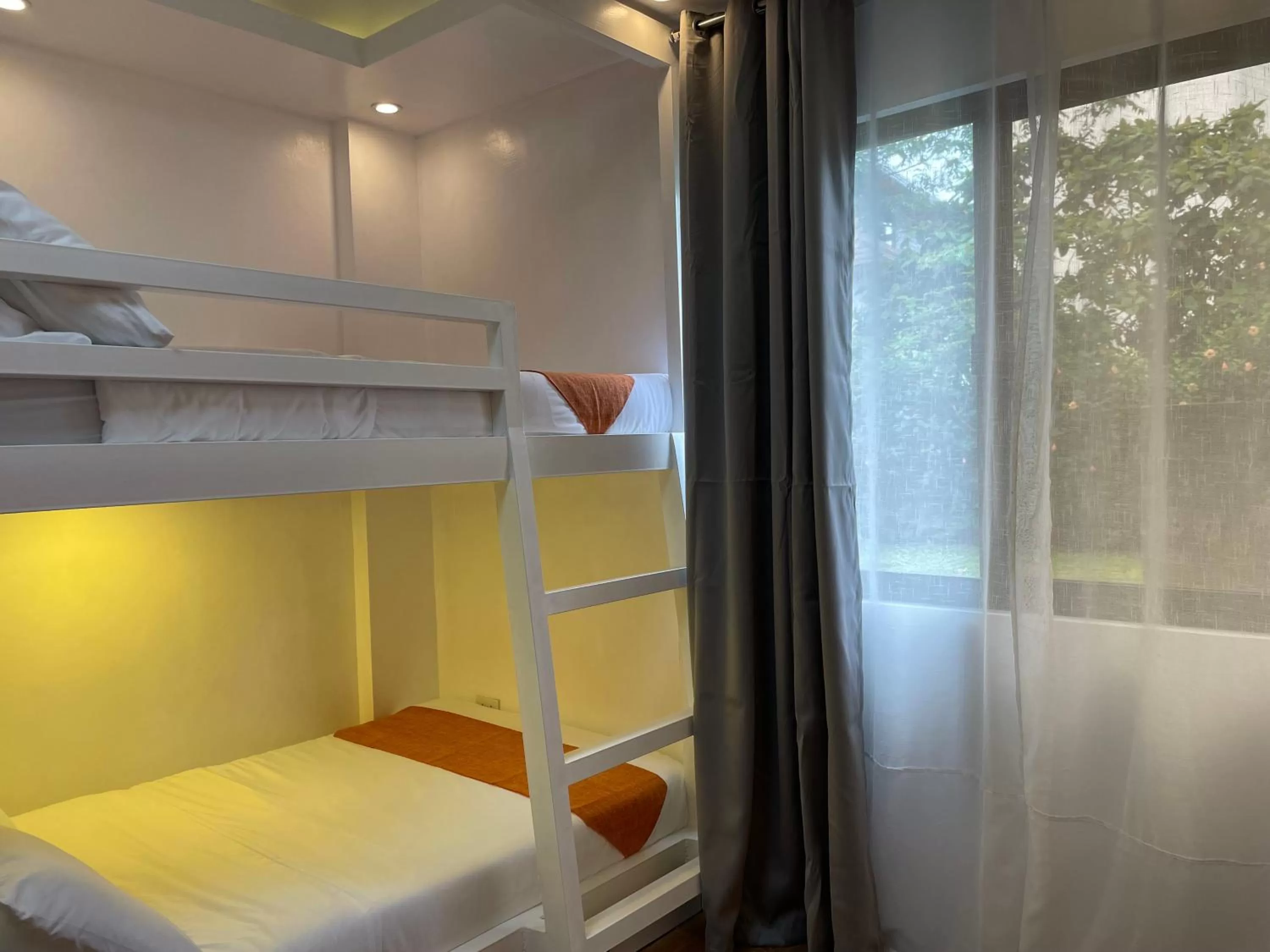 Bedroom, Bed in Rangya Hotel