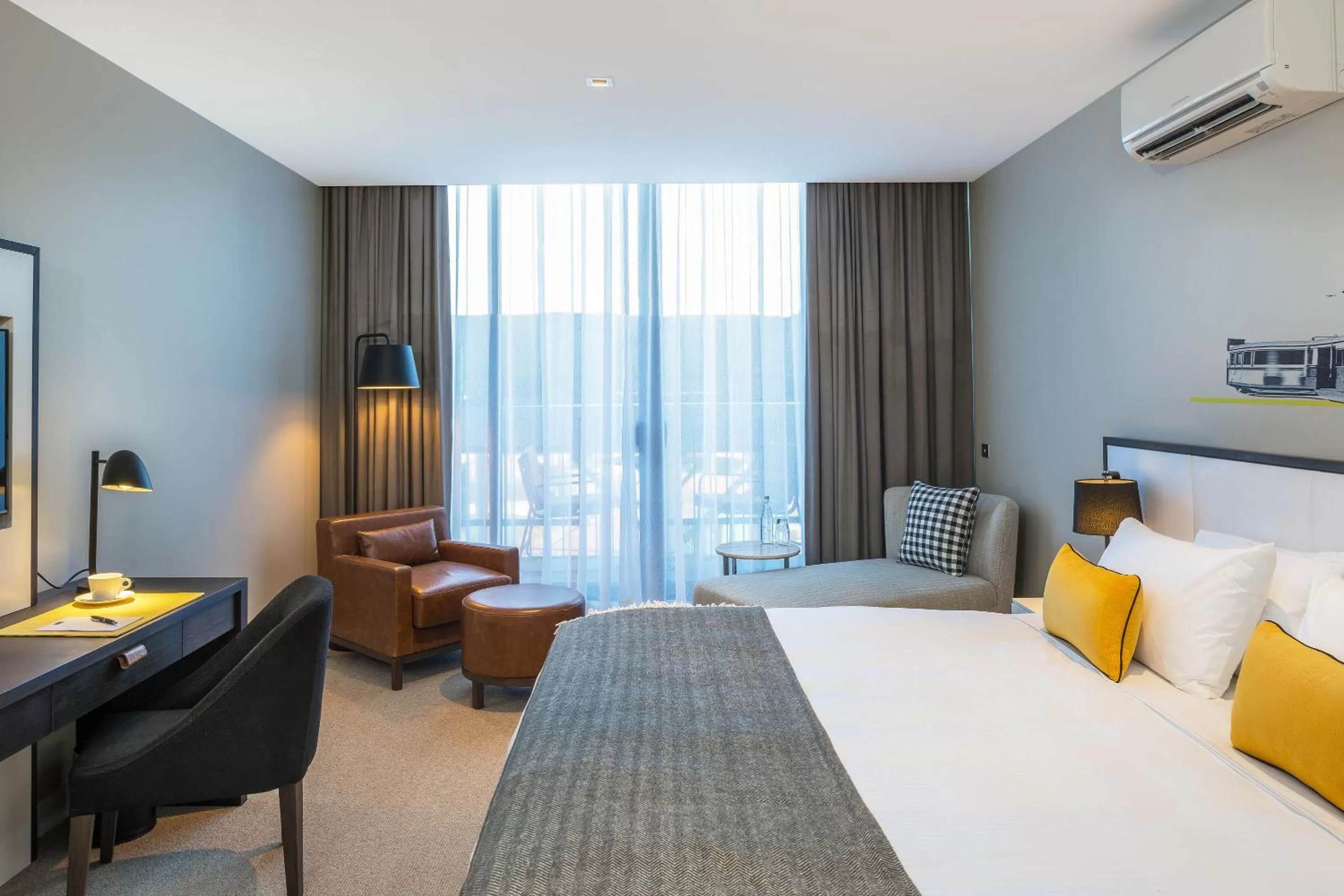 Two-Bedroom Interconnecting Balcony - Dual Key in Peppers Docklands