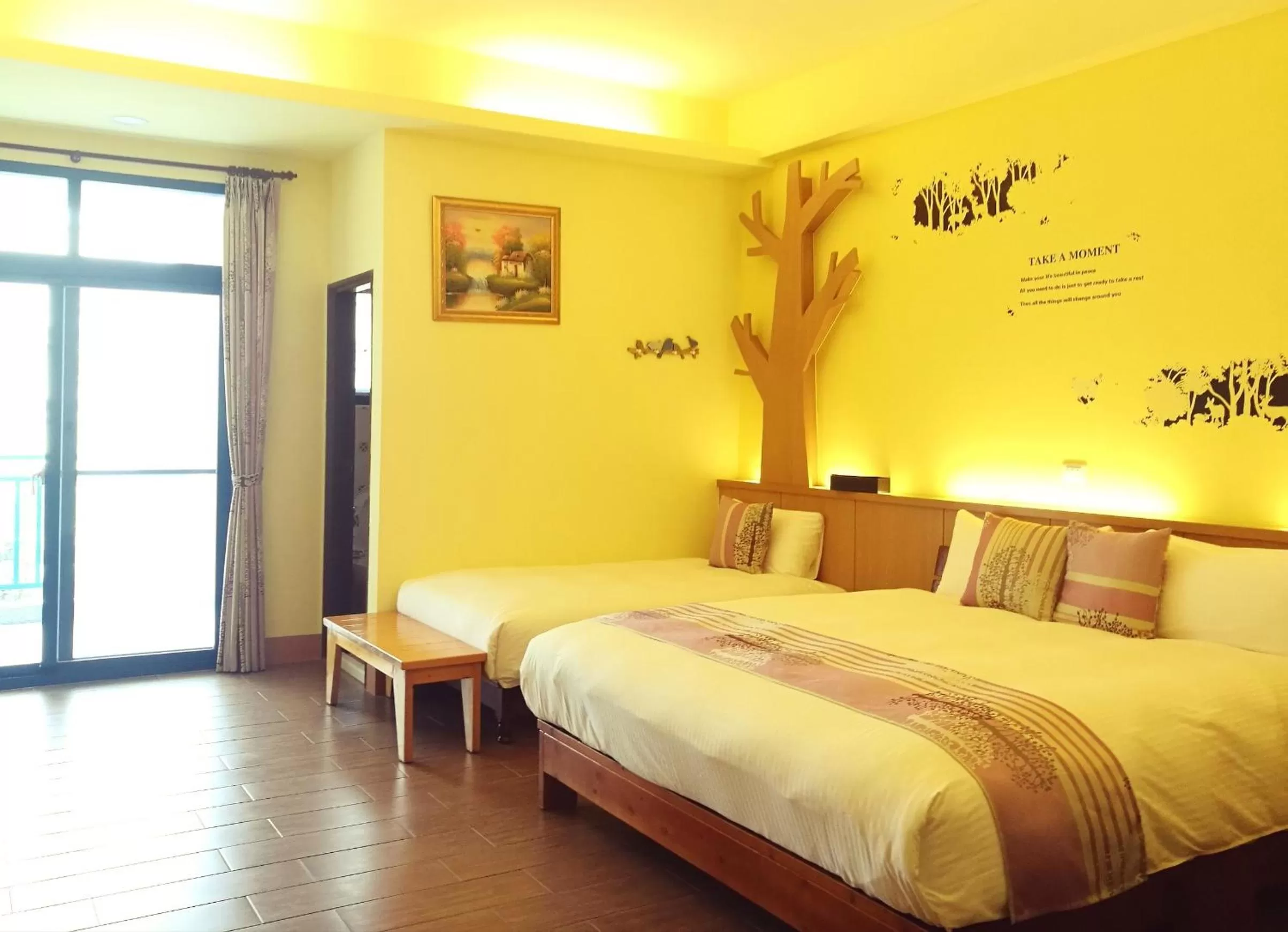 Bed in Love Ocean & Happy Bay HomeStay