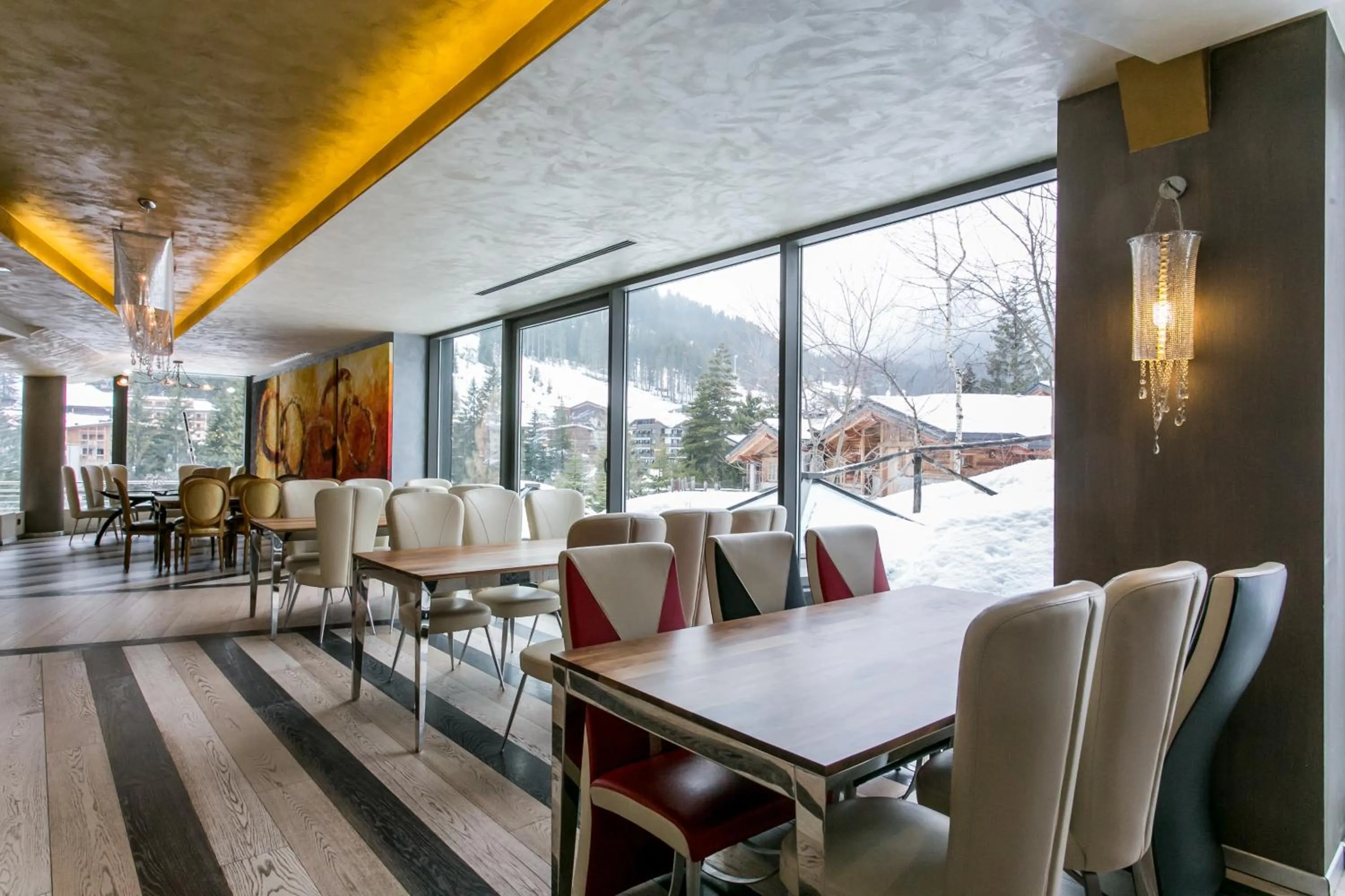 Restaurant/places to eat in Design Oberosler Hotel