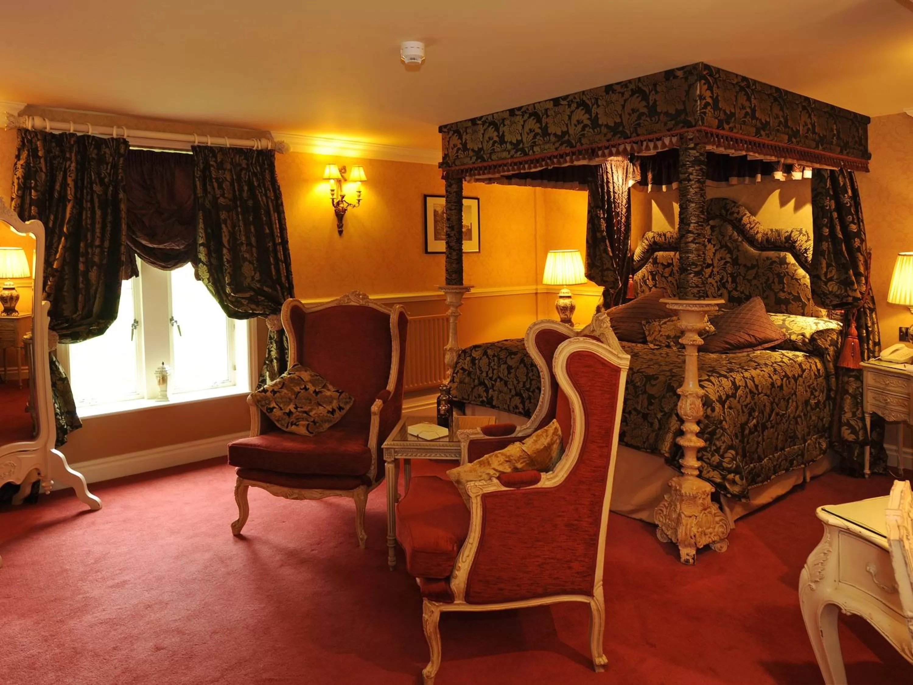 Bed in Lumley Castle Hotel
