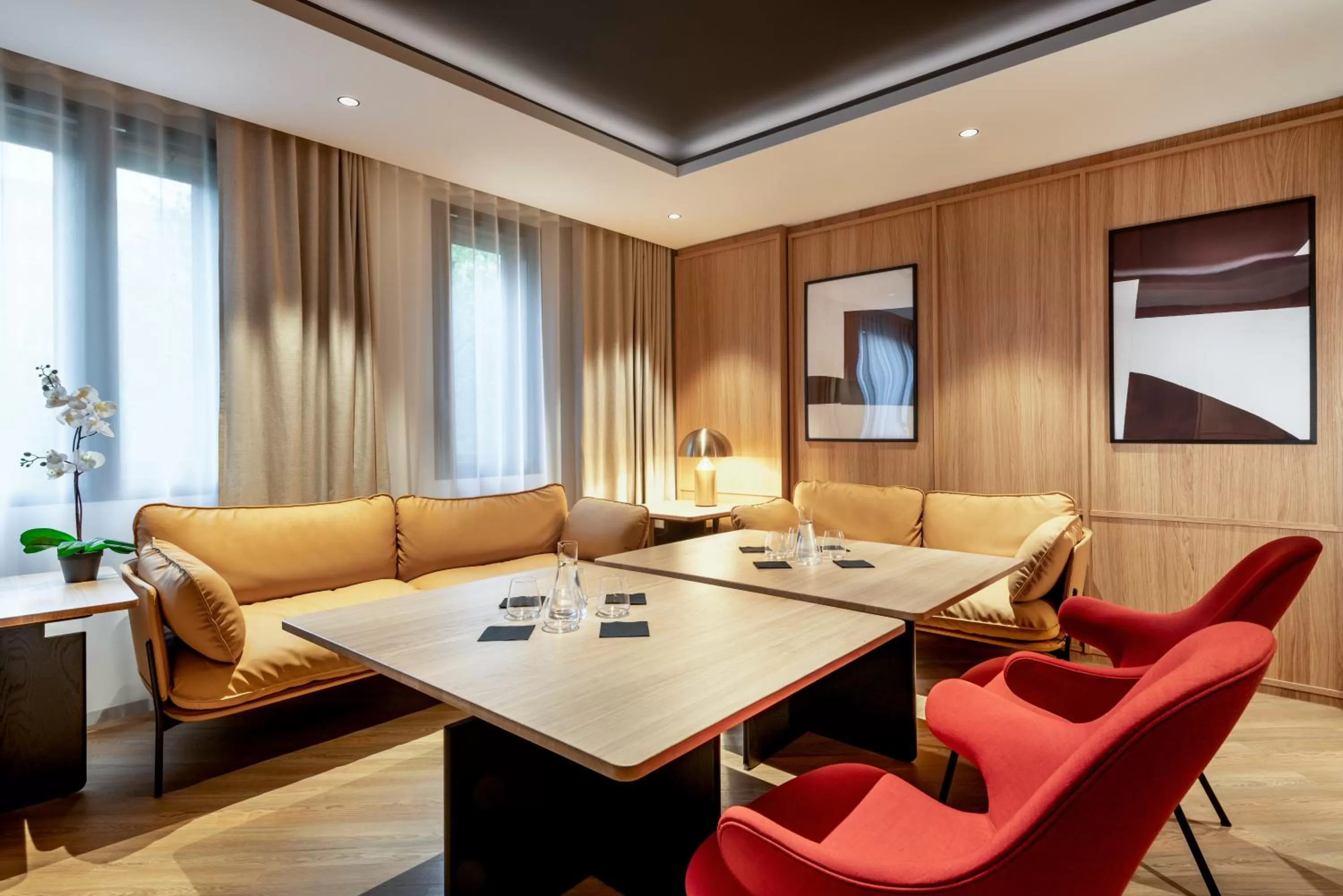 Restaurant/places to eat in Novotel Suites Paris CDG Airport Villepinte