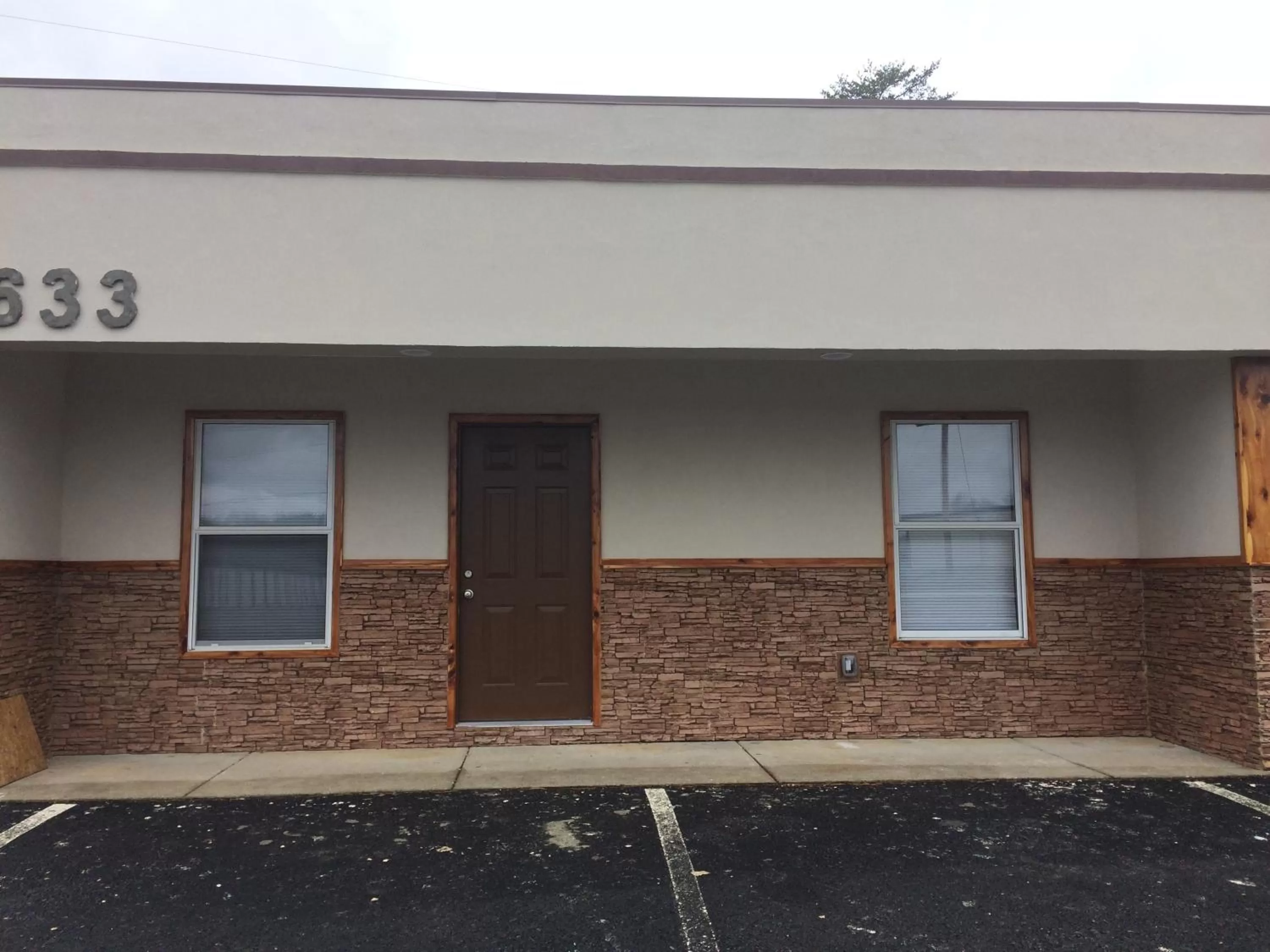 Anchor Inn and Suites