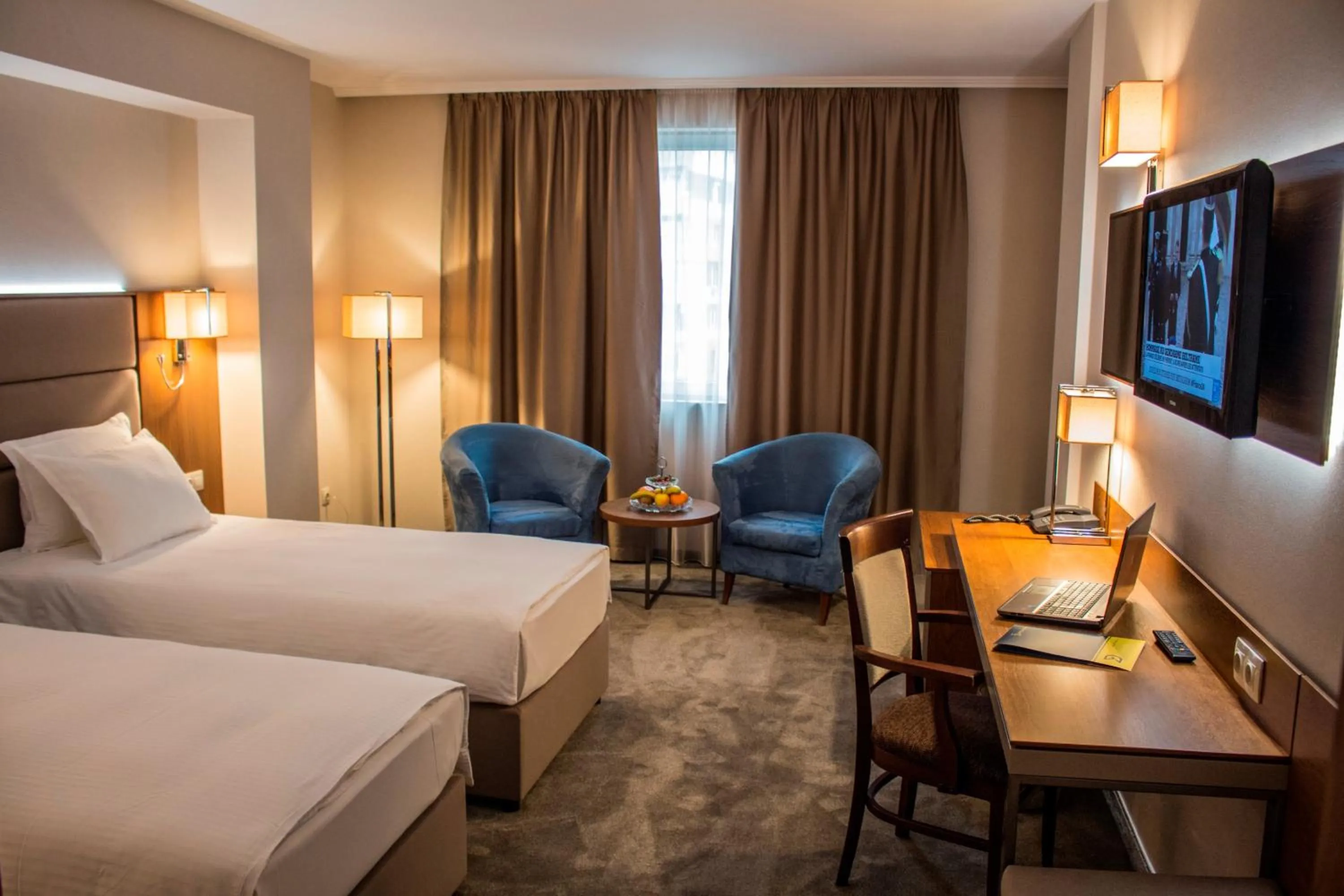 Bedroom, Bed in Hotel Golden Tulip Varna