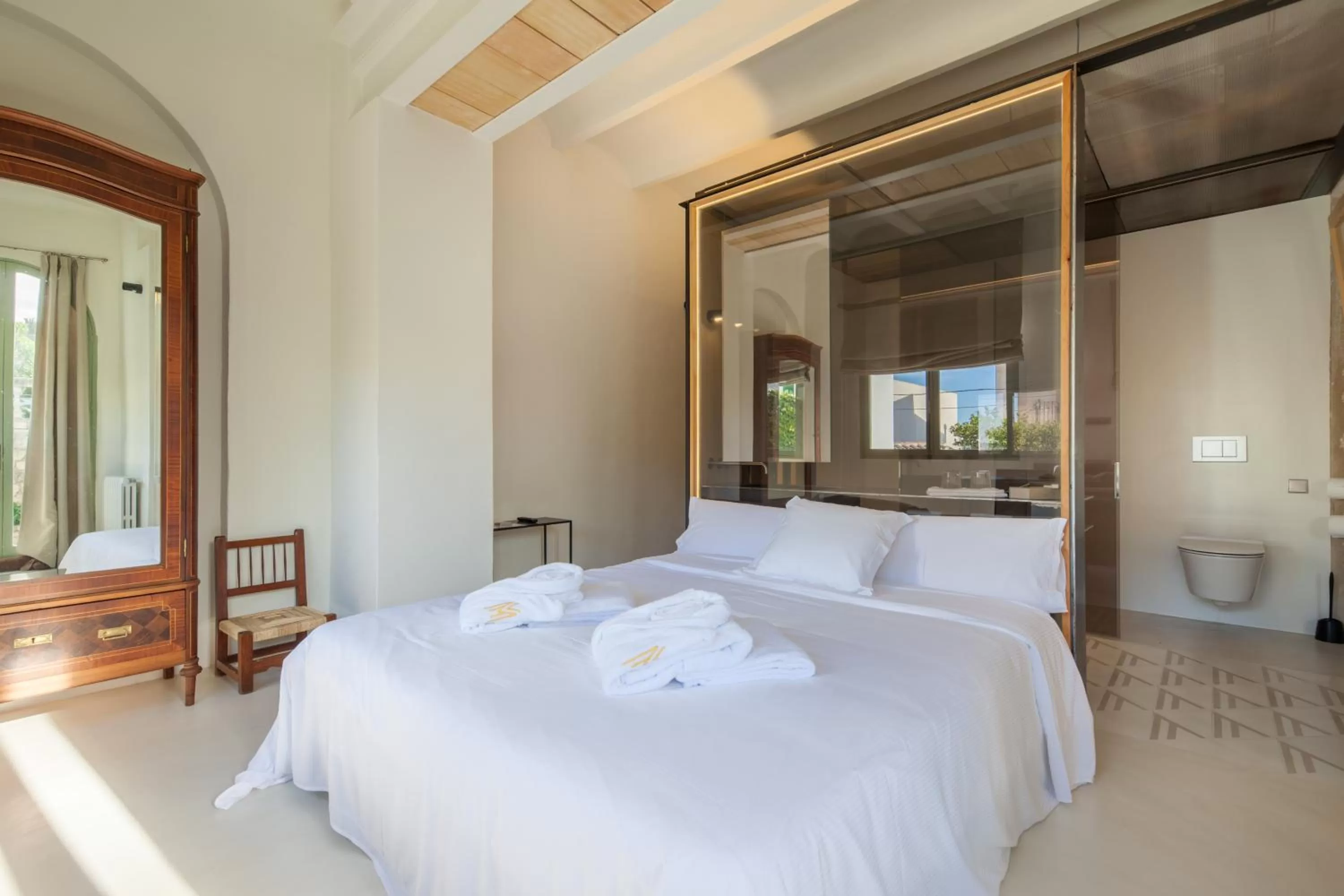 Bathroom, Bed in Can Moio Turismo de Interior