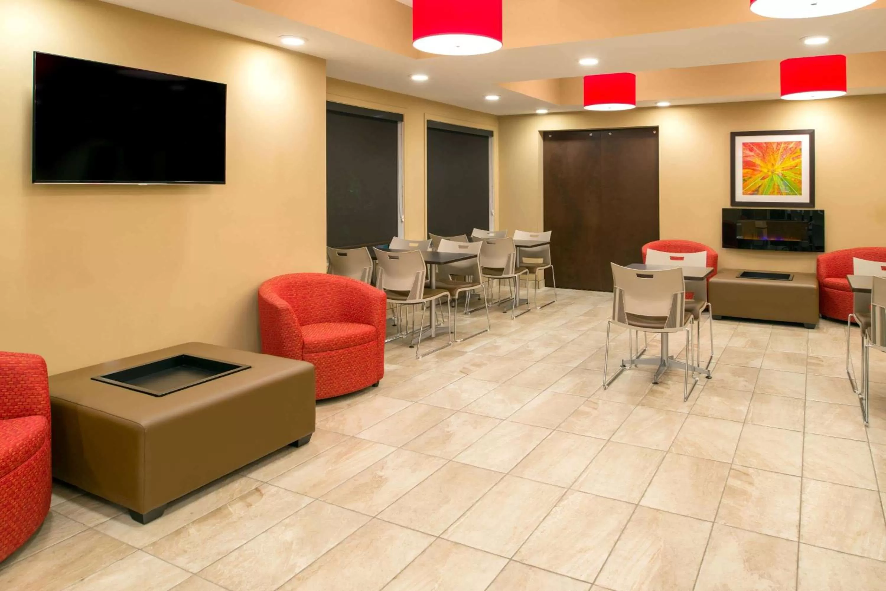 Lobby or reception in Microtel Inn & Suites by Wyndham Red Deer