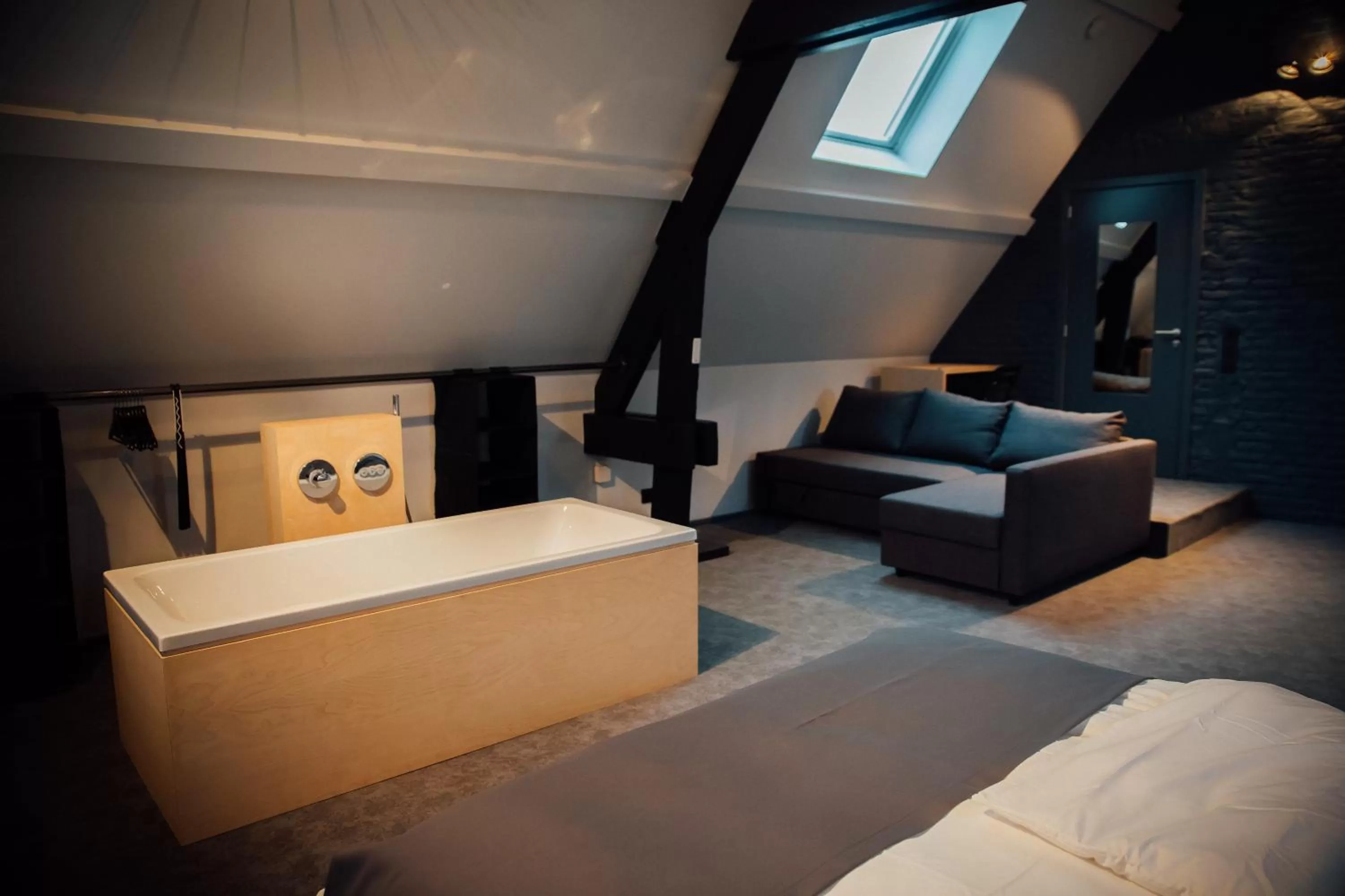 Bed in Auberge de l'Abbaye