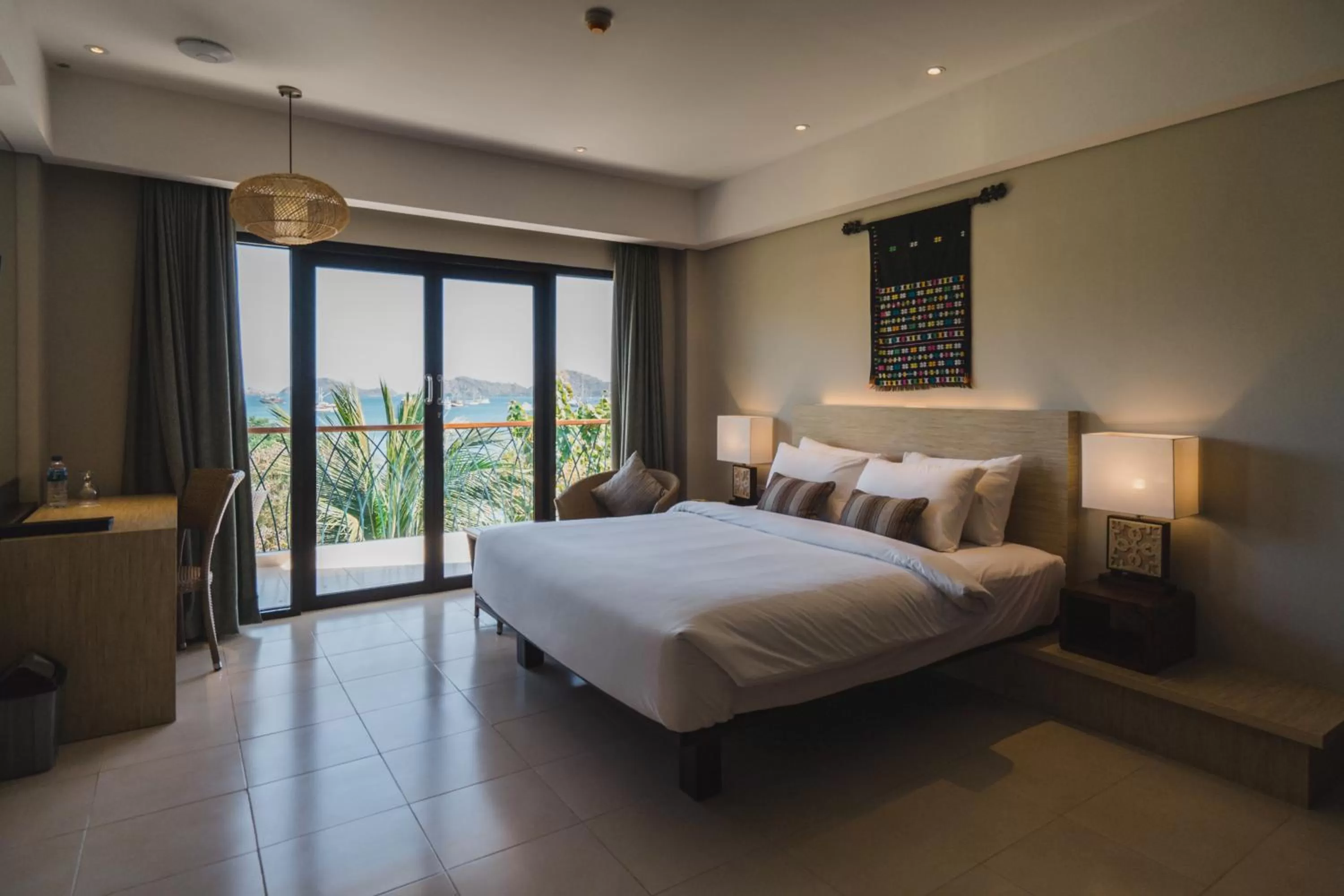 Bed in Bintang Flores Hotel