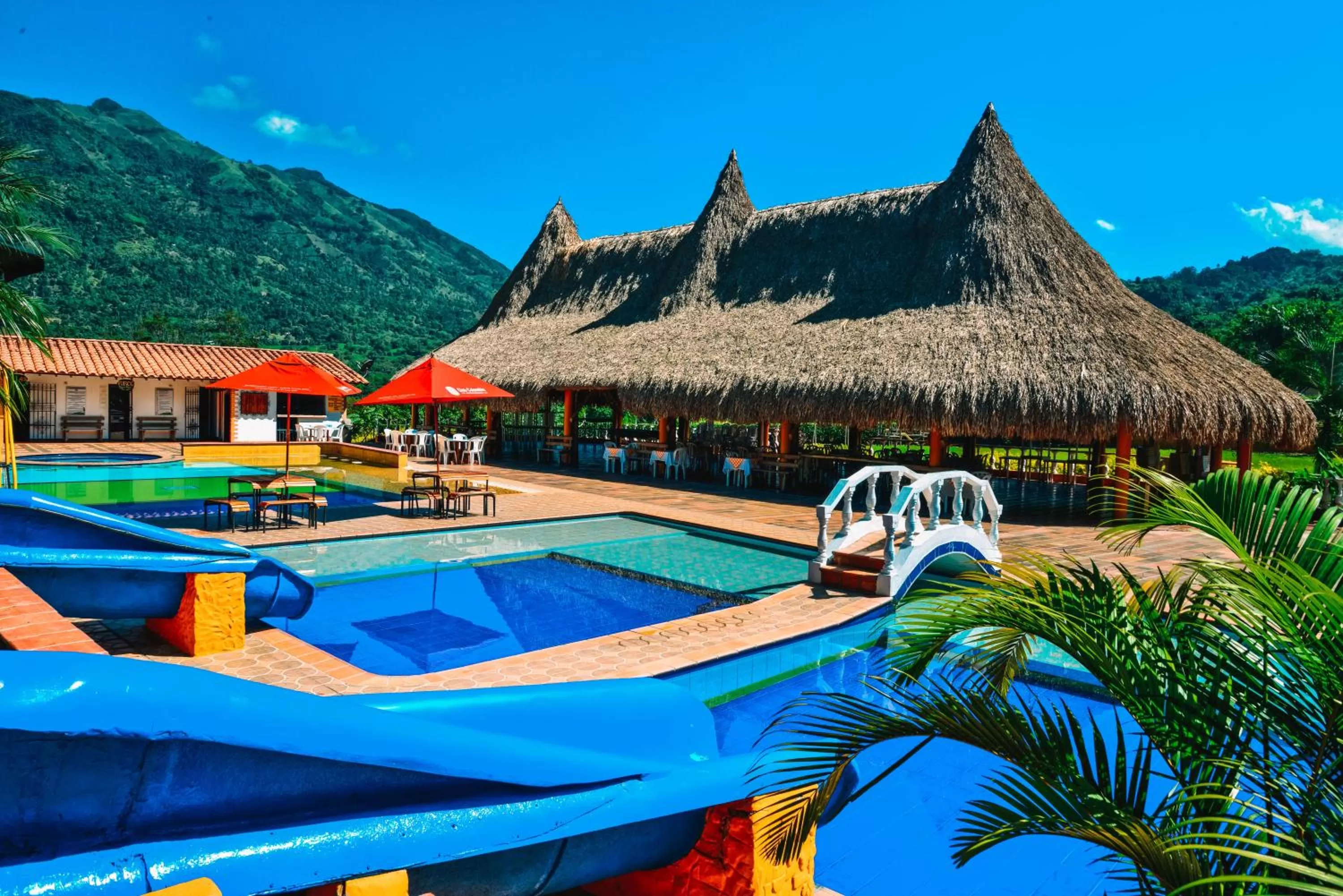 Swimming Pool in Hotel Hacienda la Bonita