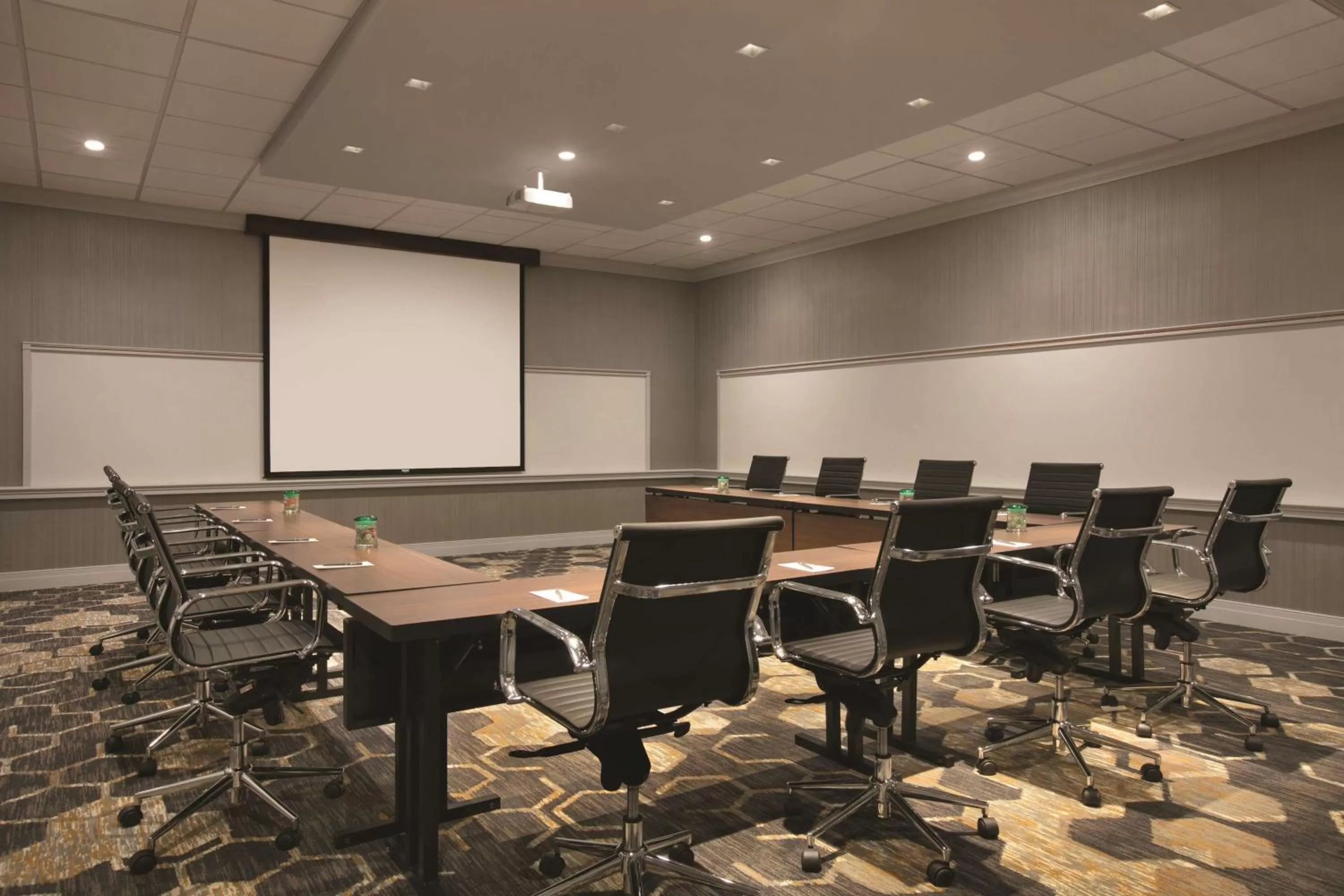 Meeting/conference room in Embassy Suites by Hilton Richmond