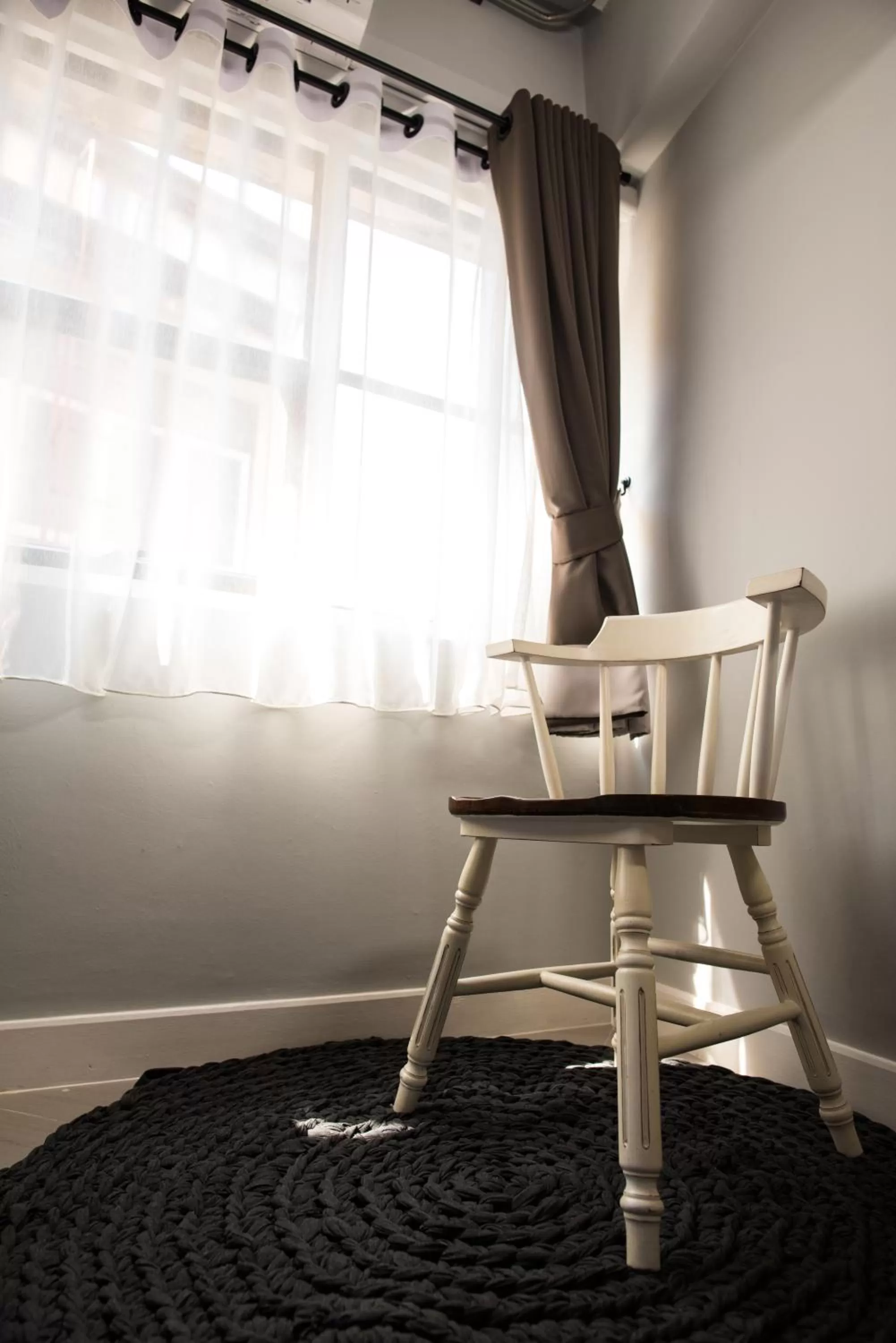 Day in Thapae Happy House