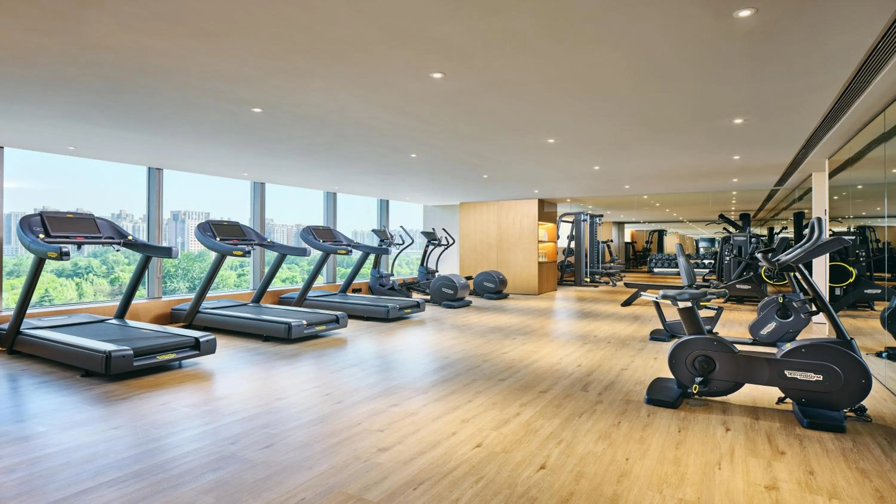 Fitness centre/facilities in InterContinental Xi'an North by IHG