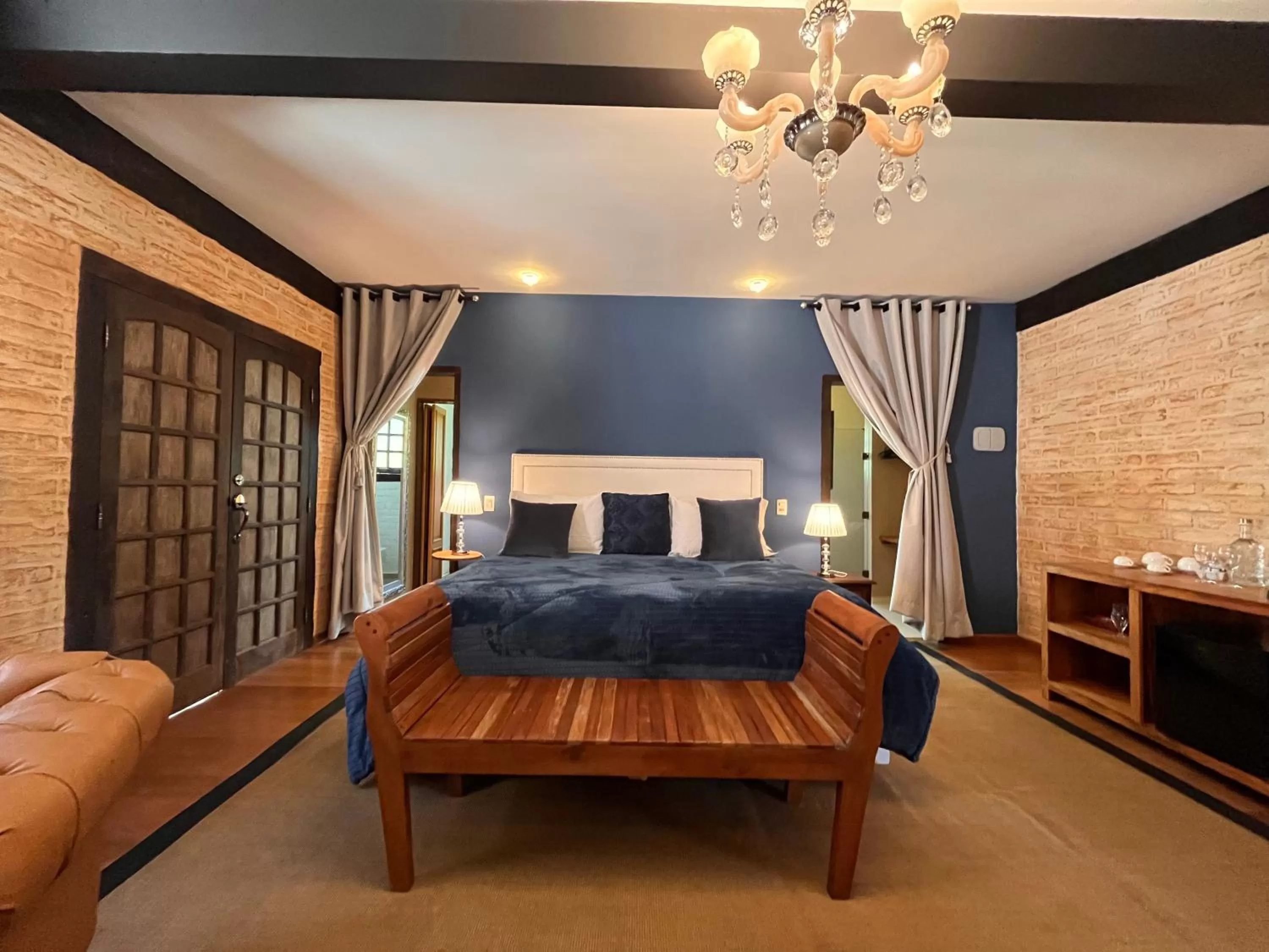 Photo of the whole room, Bed in Pousada Dona Bendita