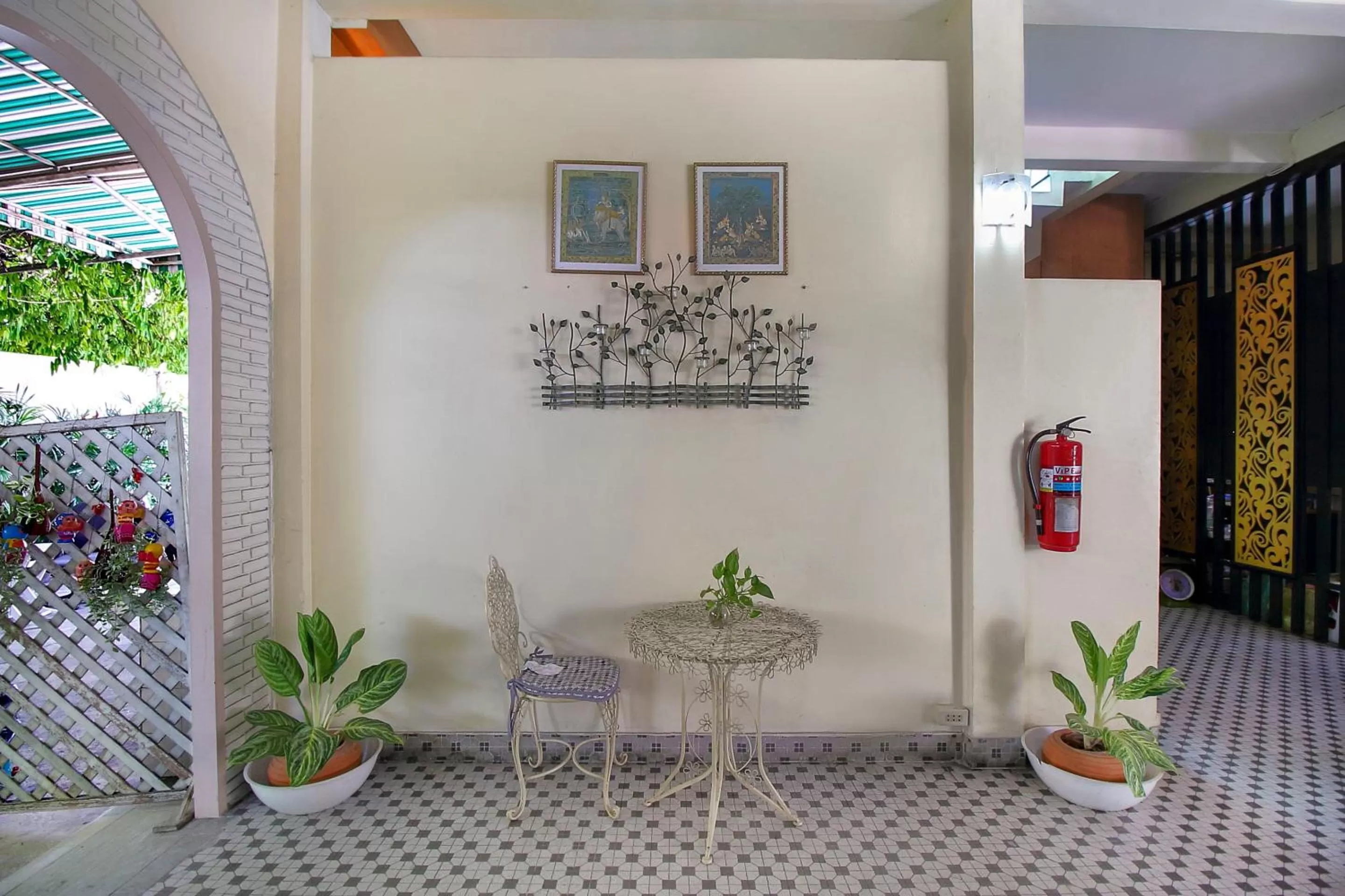 Lobby or reception in Rajata Hotel