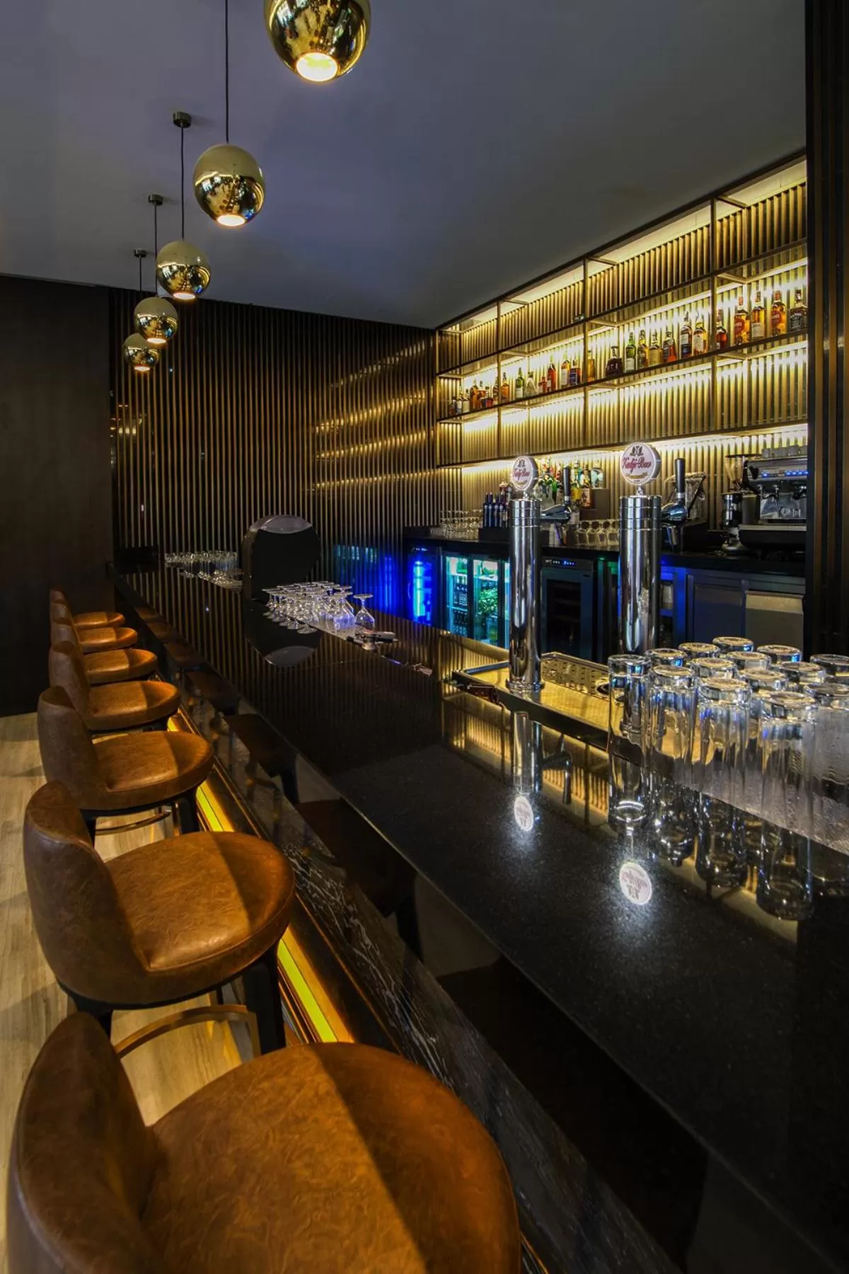 Lounge or bar in K Hotel Douala