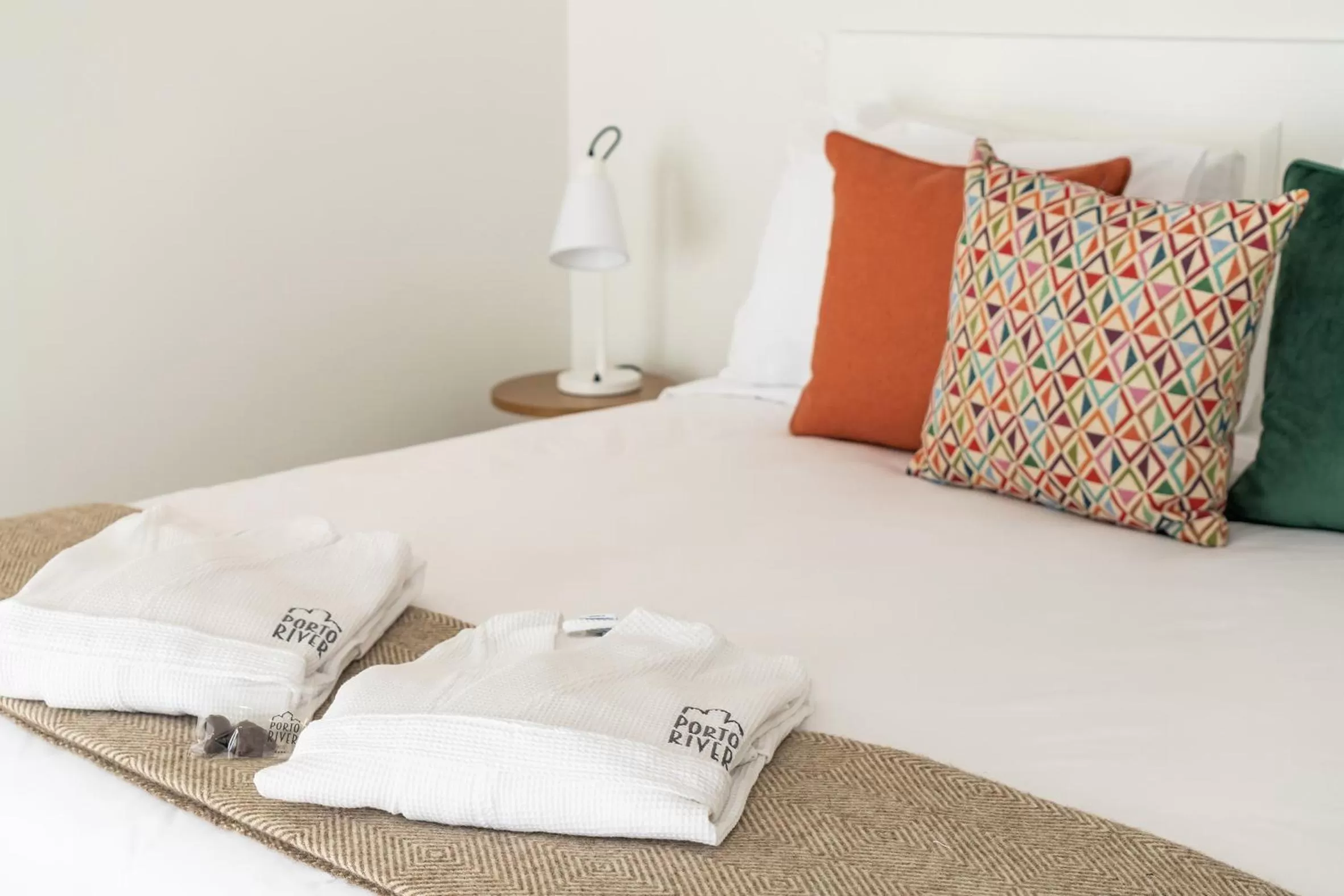 Bed in Porto River Infante