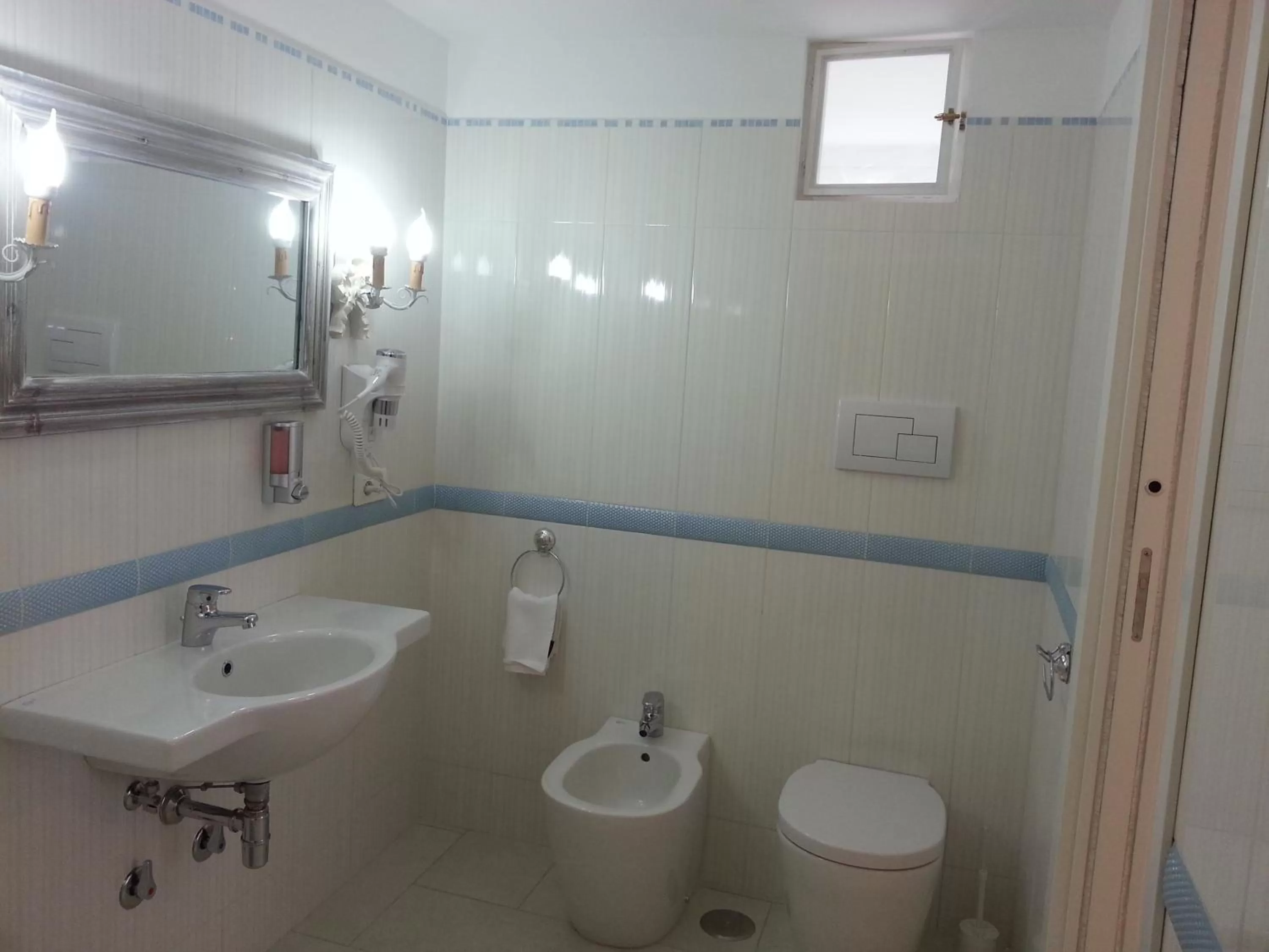 Bathroom in Fortino Capri