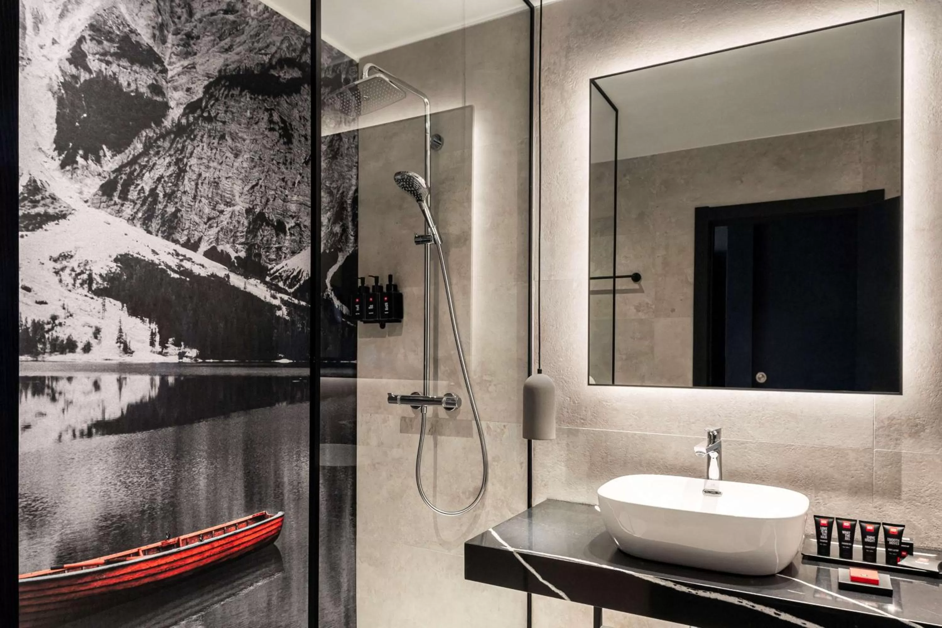 Bathroom in Radisson RED Madrid