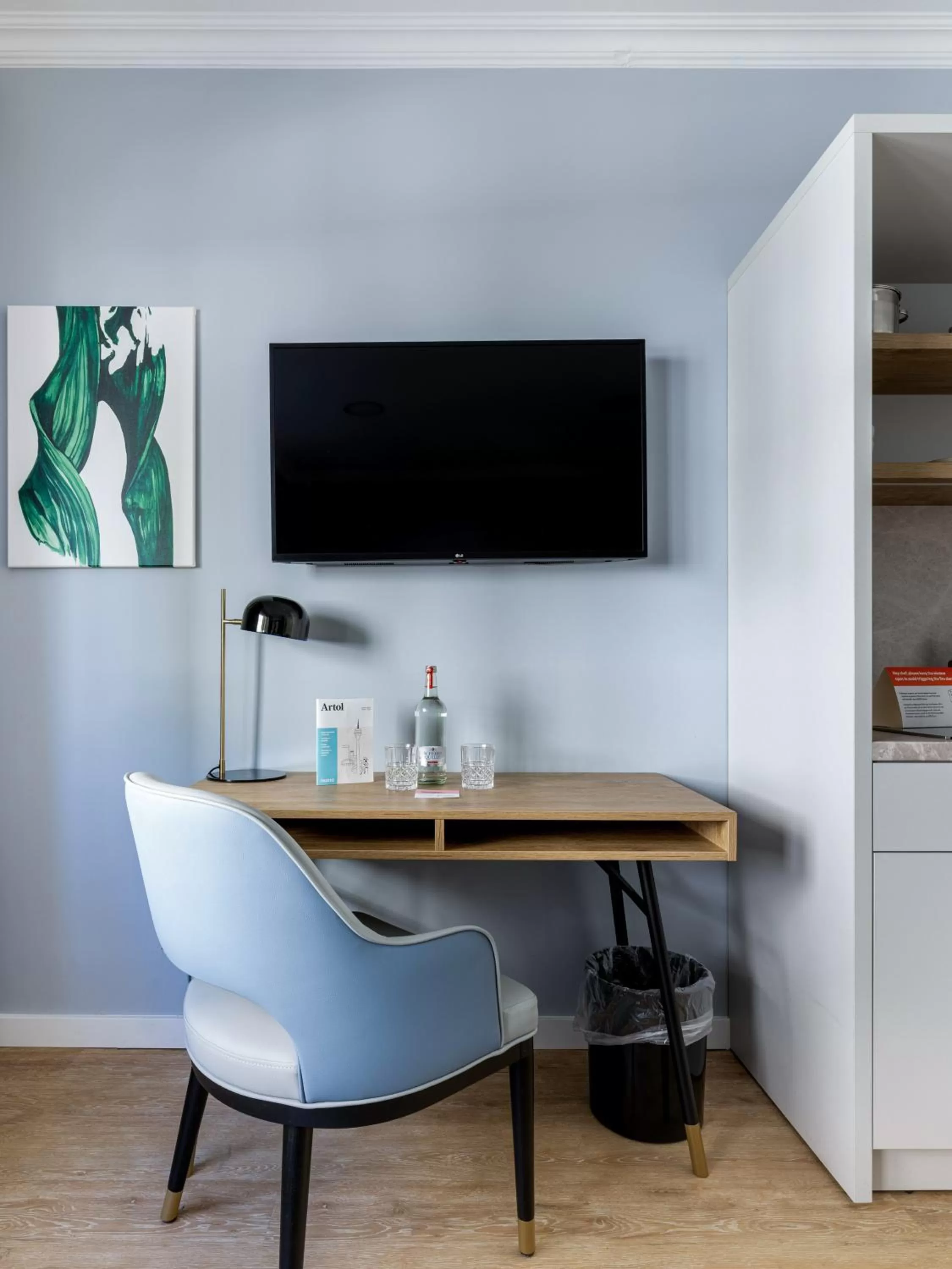 TV and multimedia in Numa Düsseldorf Artol