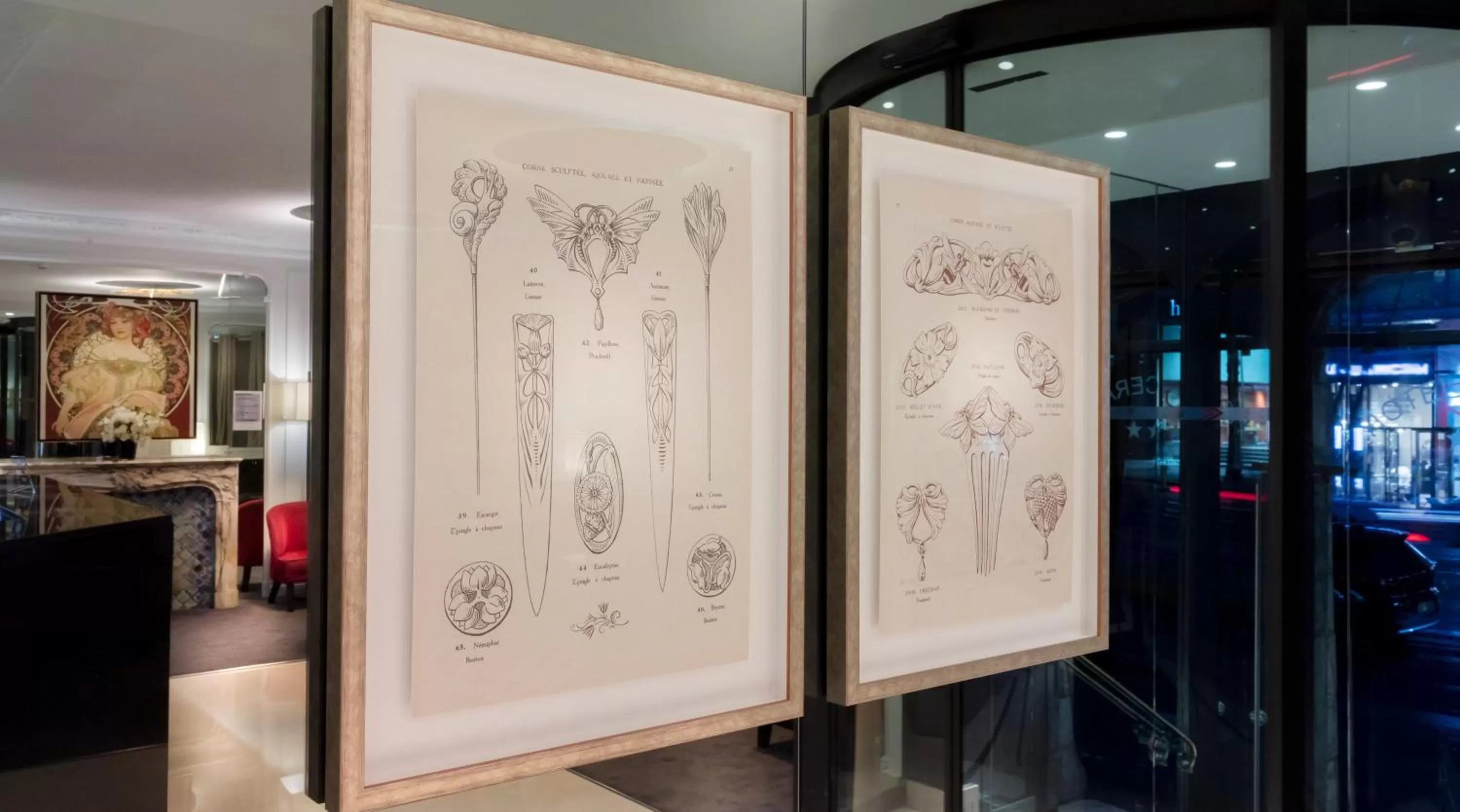 Lobby or reception in Elysées Ceramic