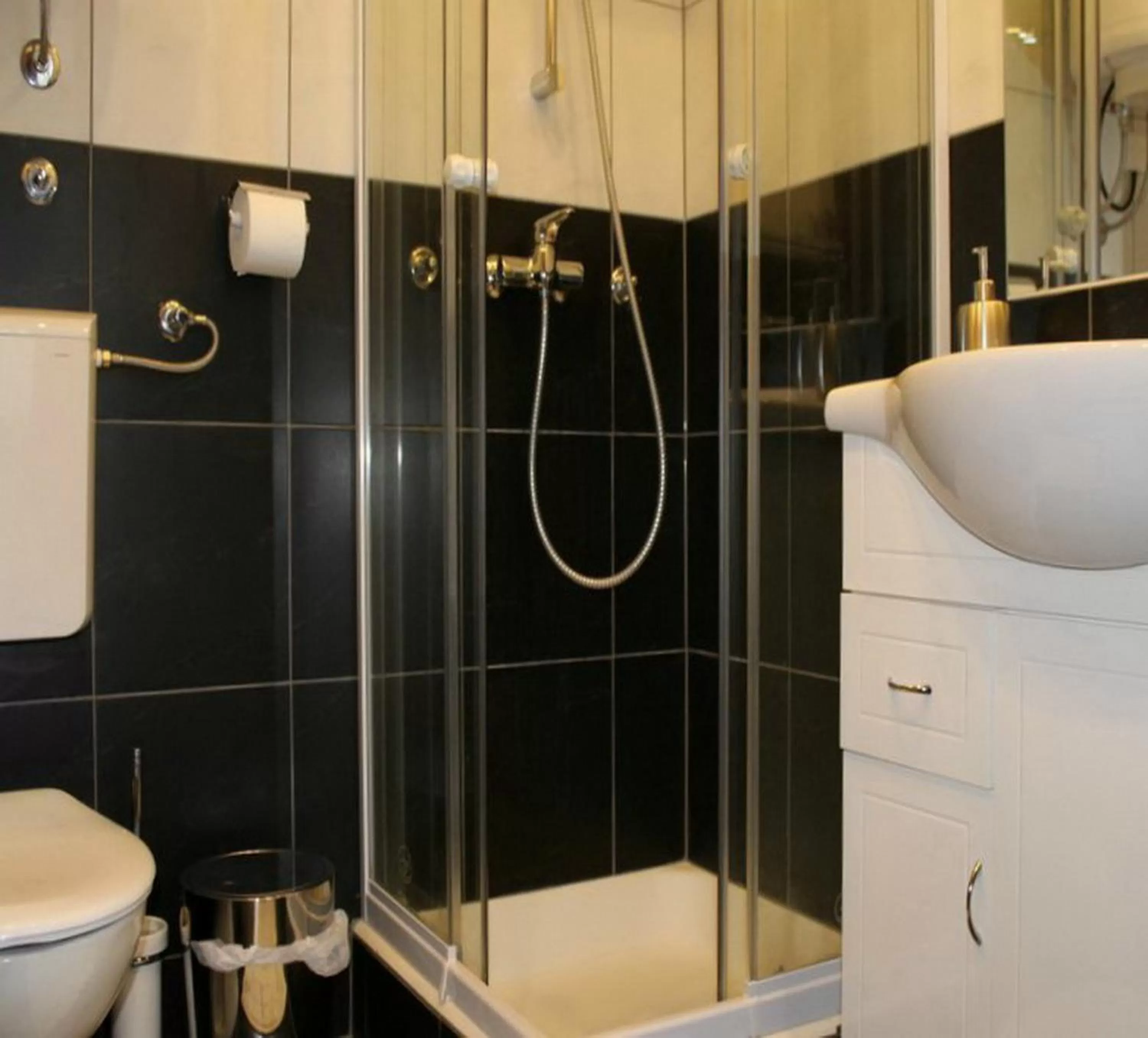 Shower in Penzion Zaka