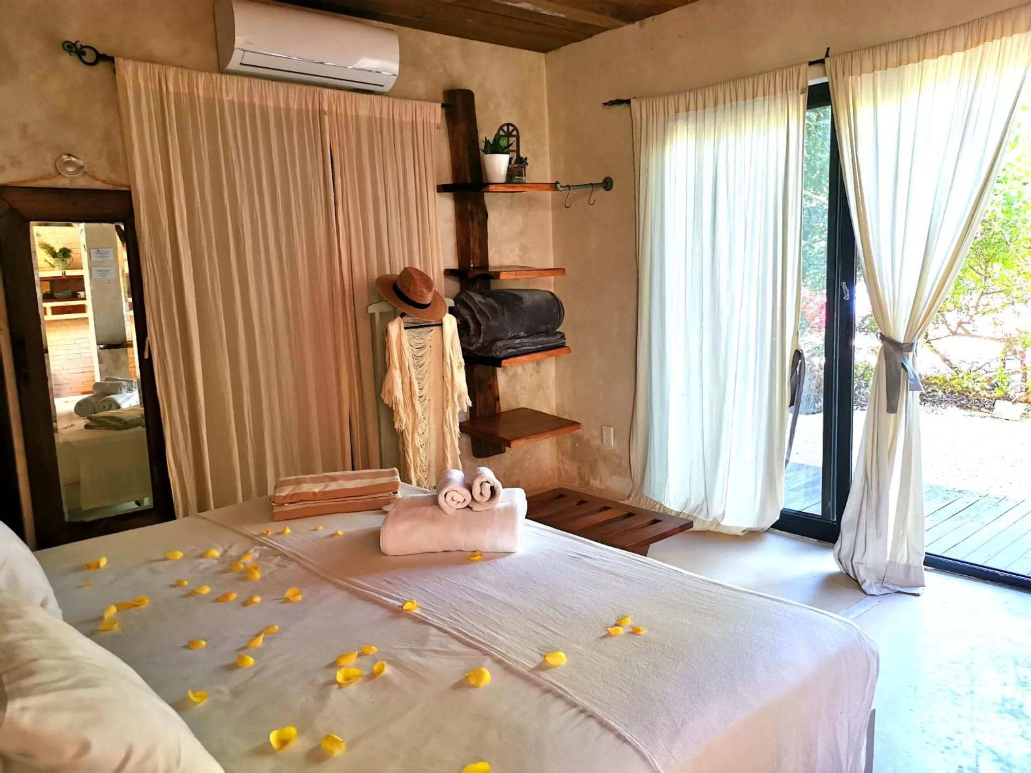 Patio, Bed in Suites Tulum