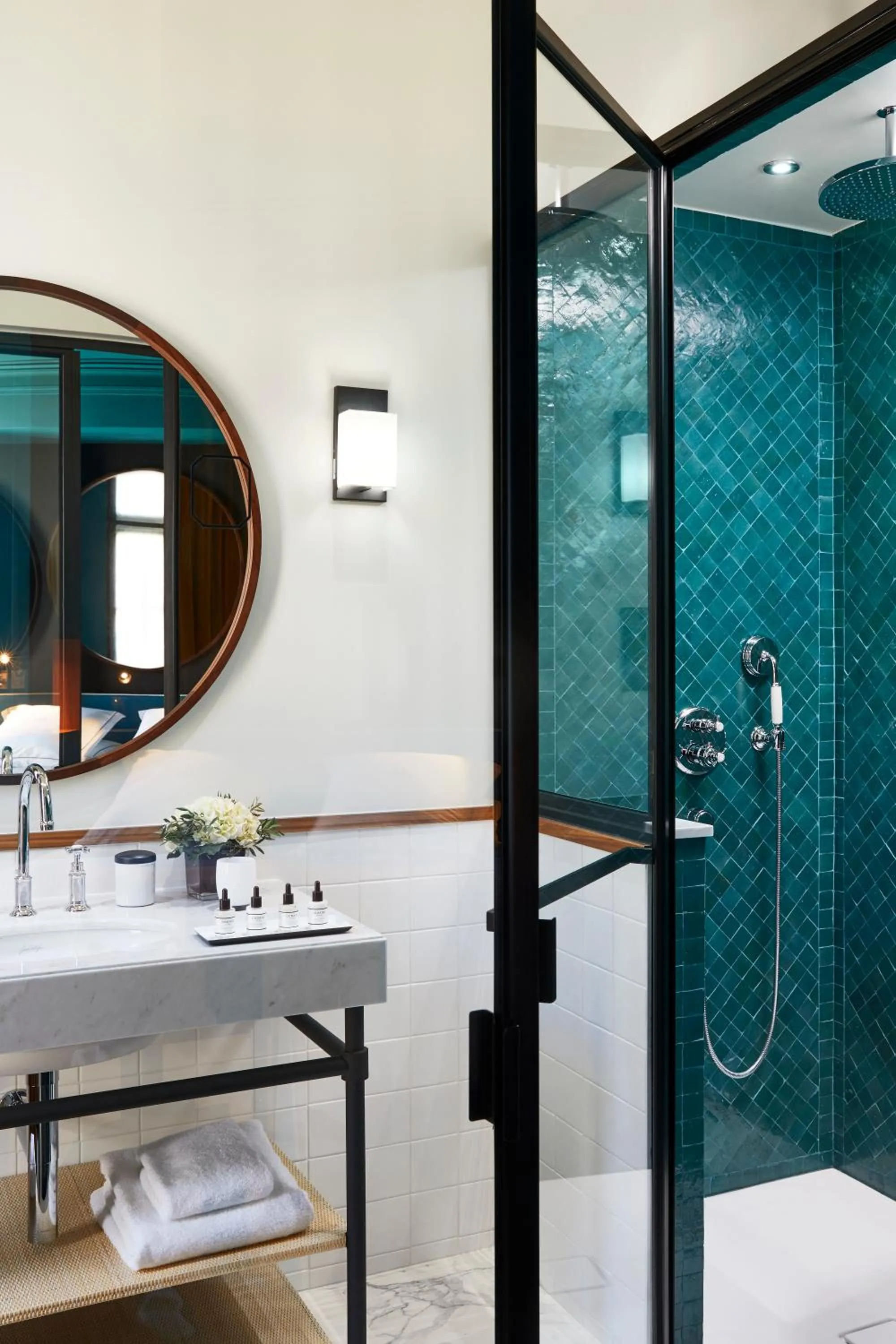 Bathroom in Le Roch Hotel & Spa