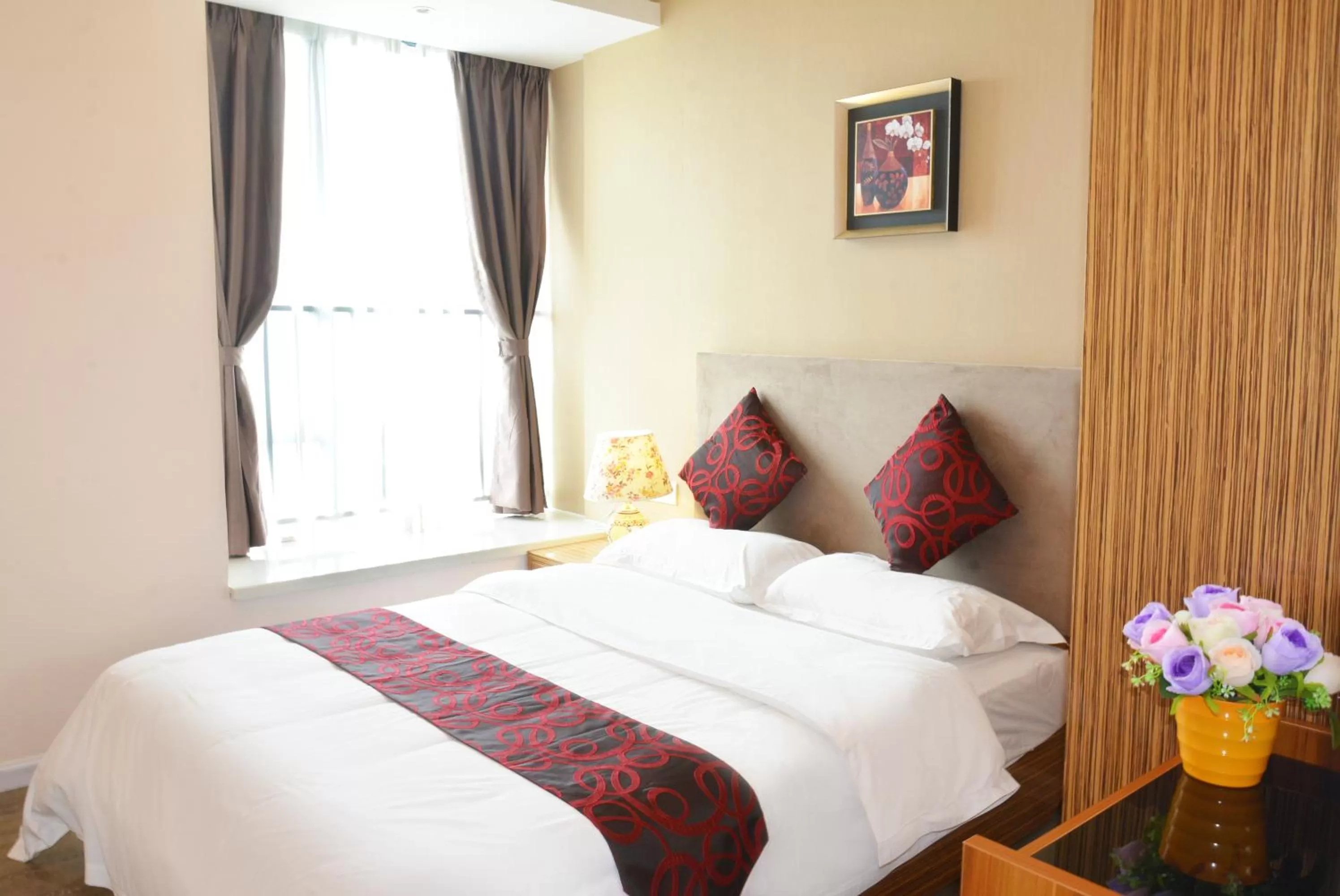 Bedroom, Bed in Guangzhou Victory Apartment