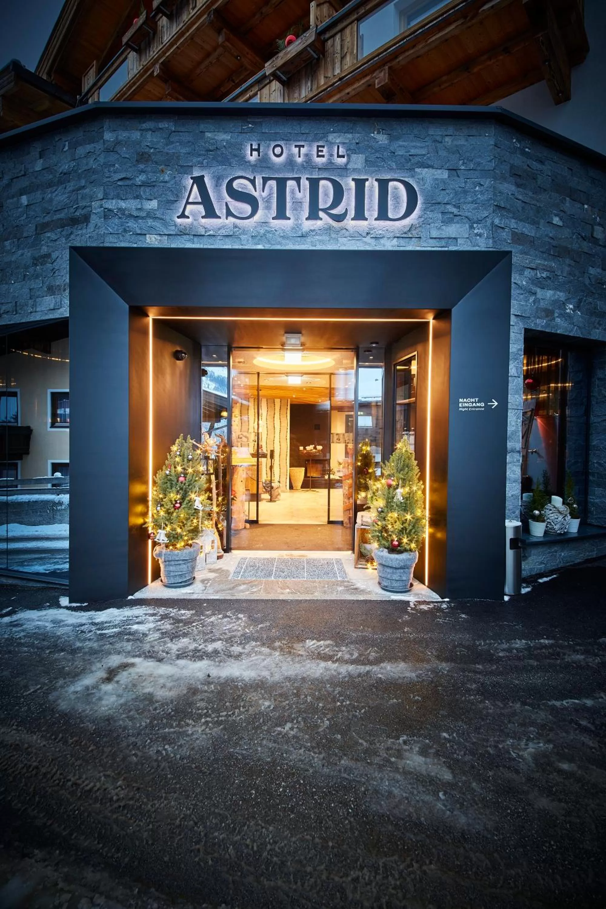 Facade/entrance in Hotel Astrid - Ski In - Ski Out