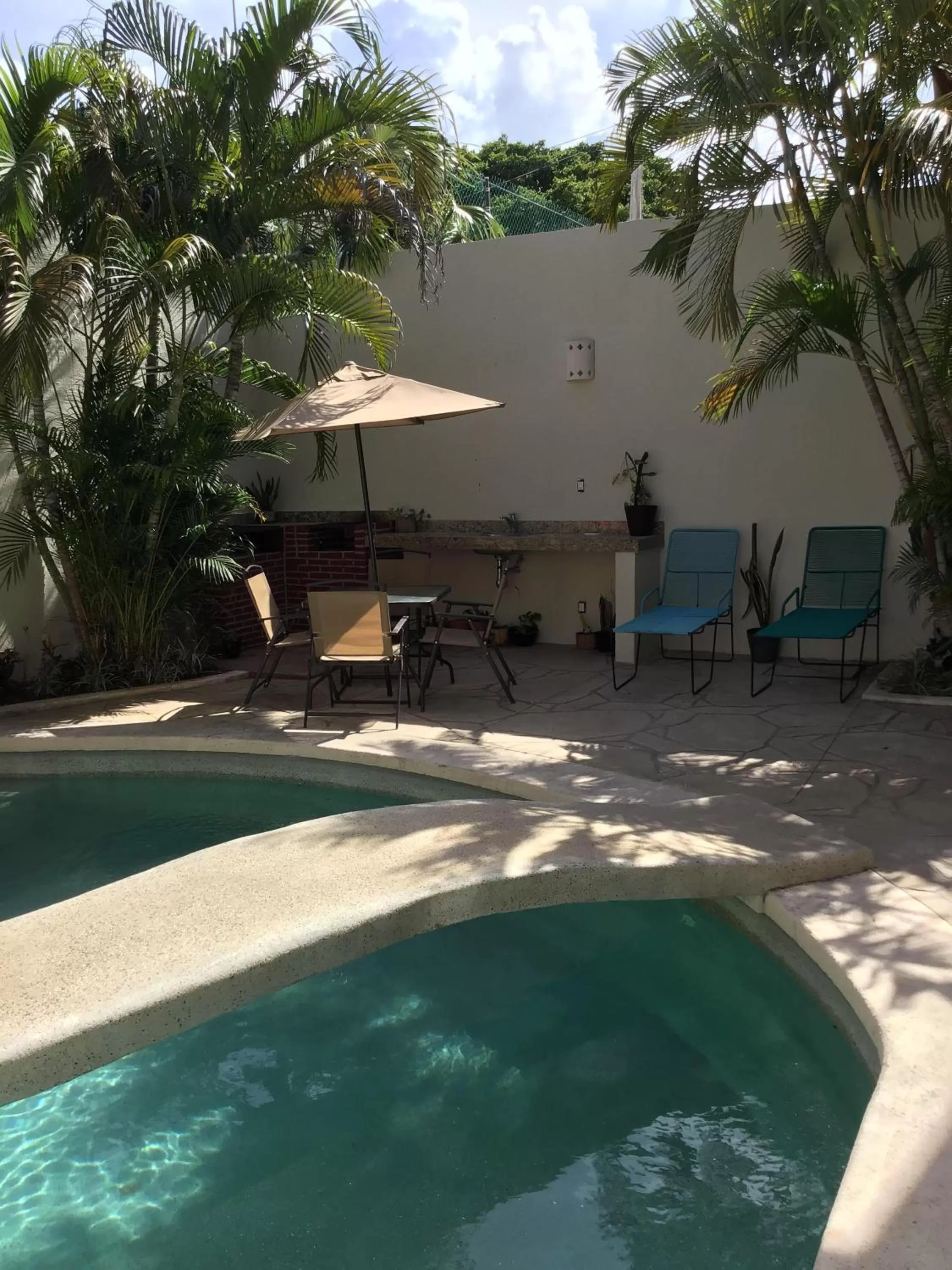 Swimming Pool in Bed and Breakfast Pecarí