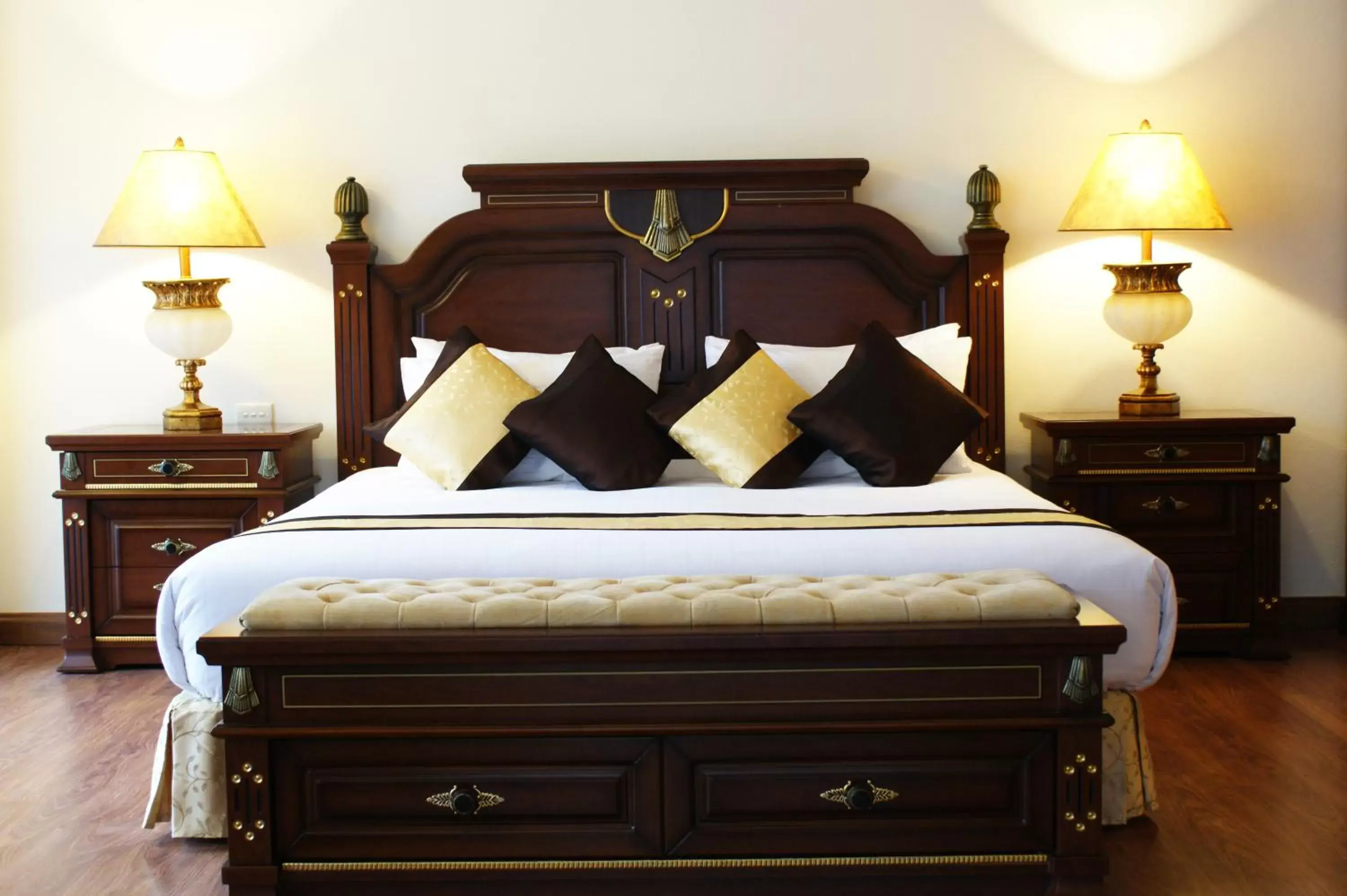 LK Metropole (Junior Wing) LK Metropole (Junior Wing)