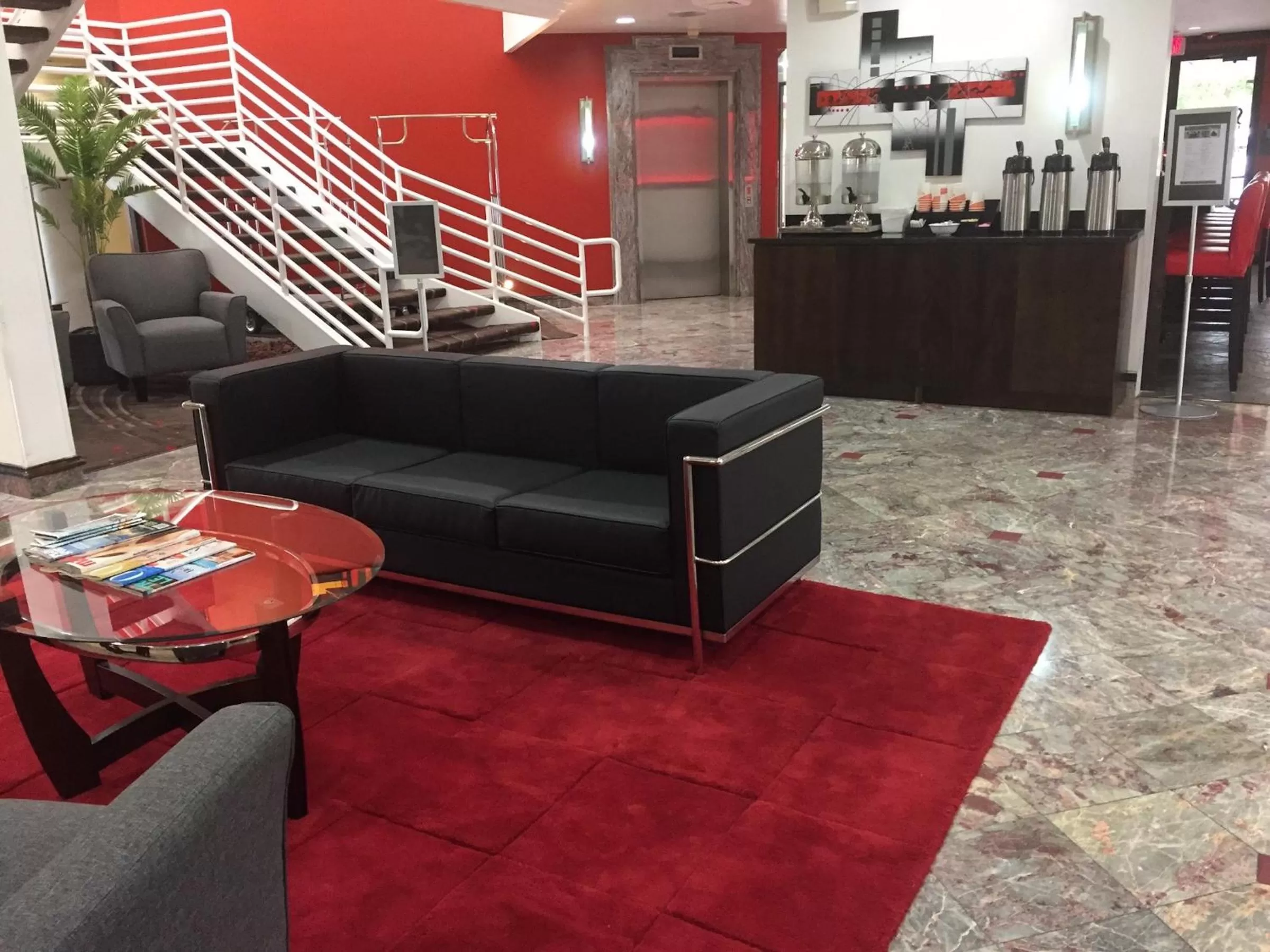 Lobby or reception, Seating Area in The Link Hotel on Sunrise