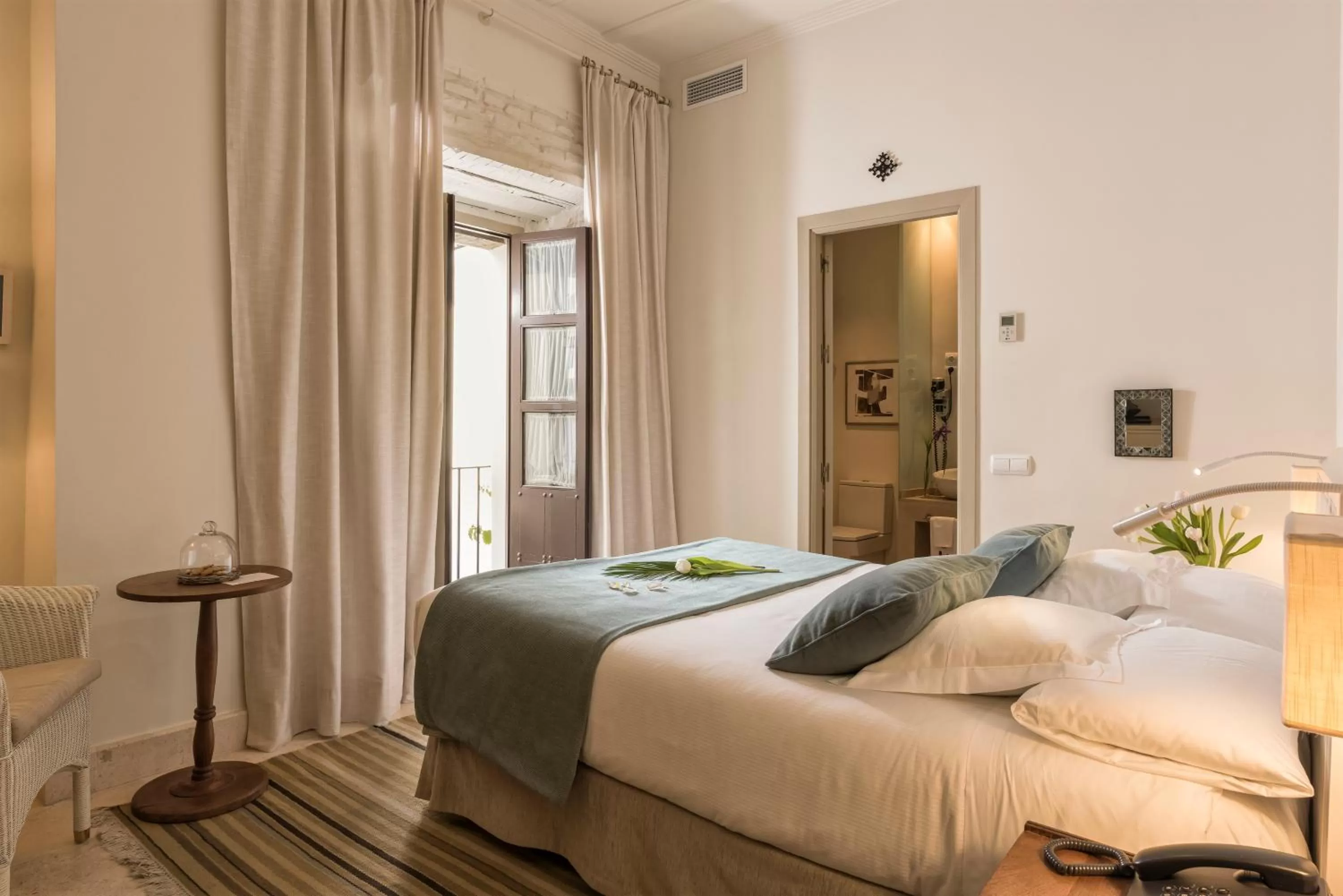 Photo of the whole room, Bed in Balcón de Córdoba