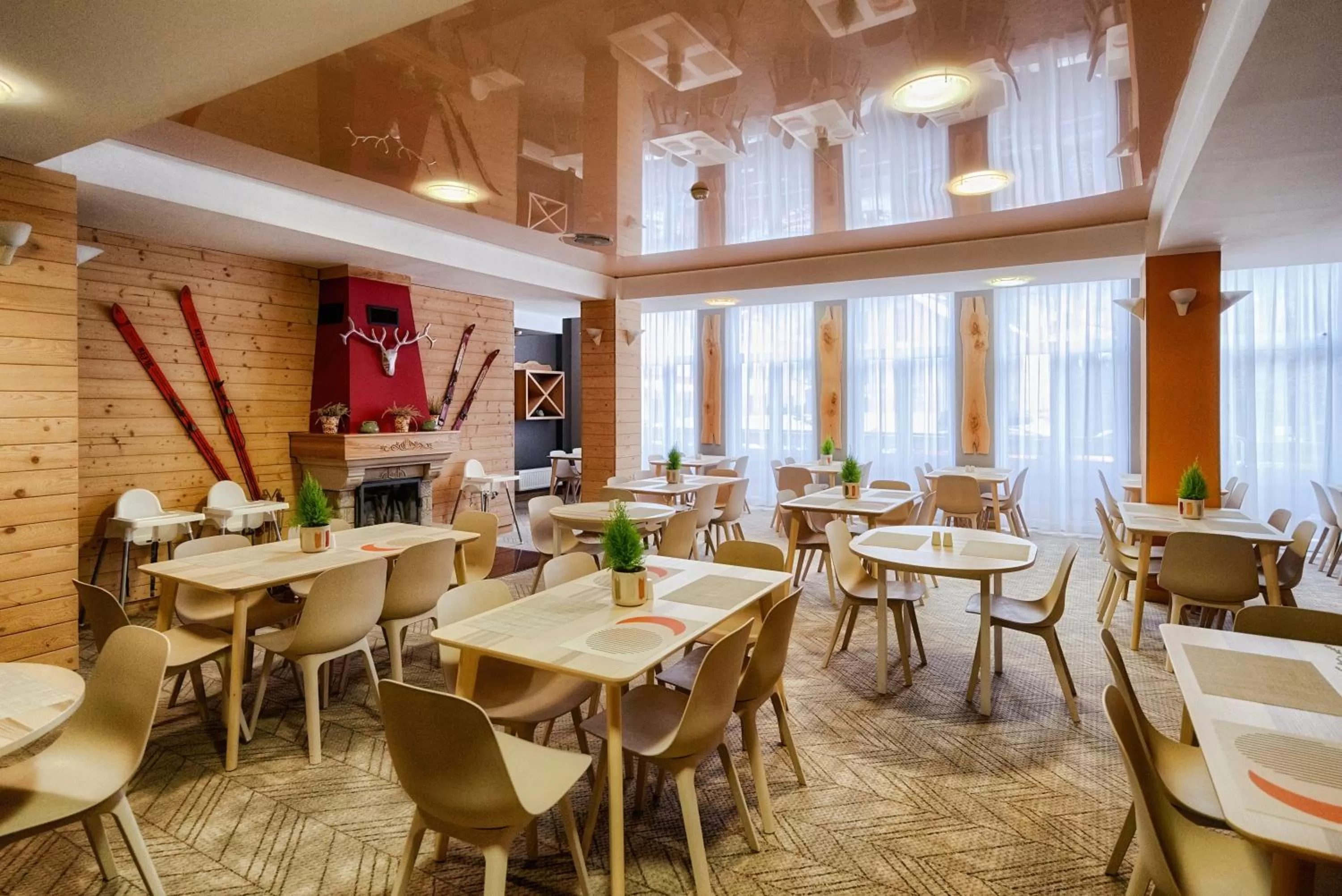 Restaurant/places to eat in Gronie Ski & Bike