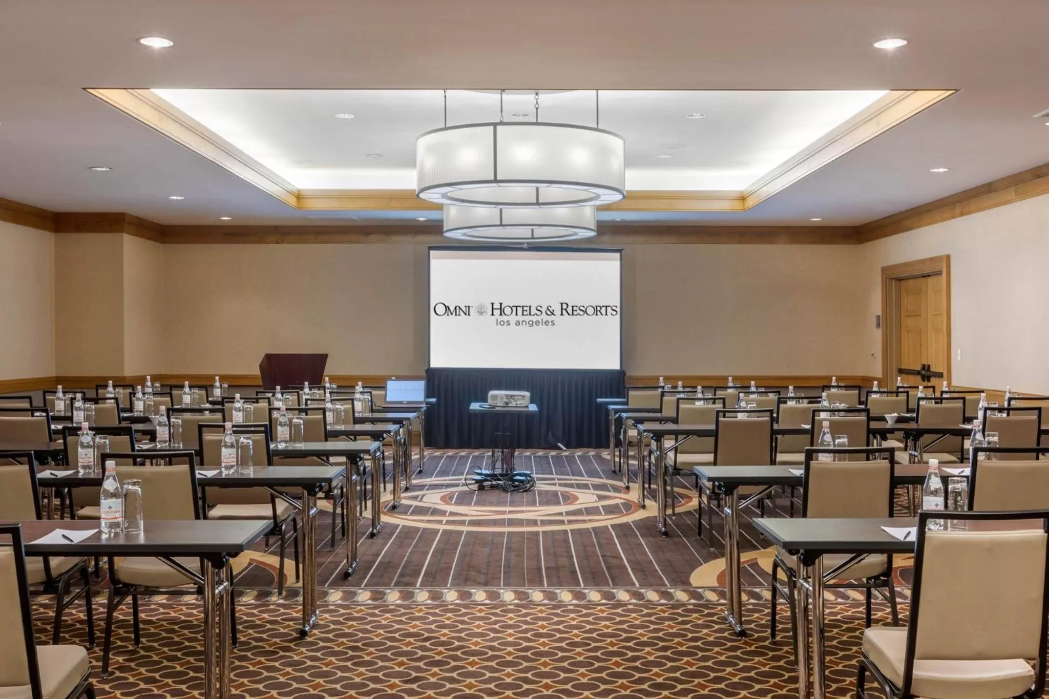 Meeting/conference room in Omni Los Angeles Hotel