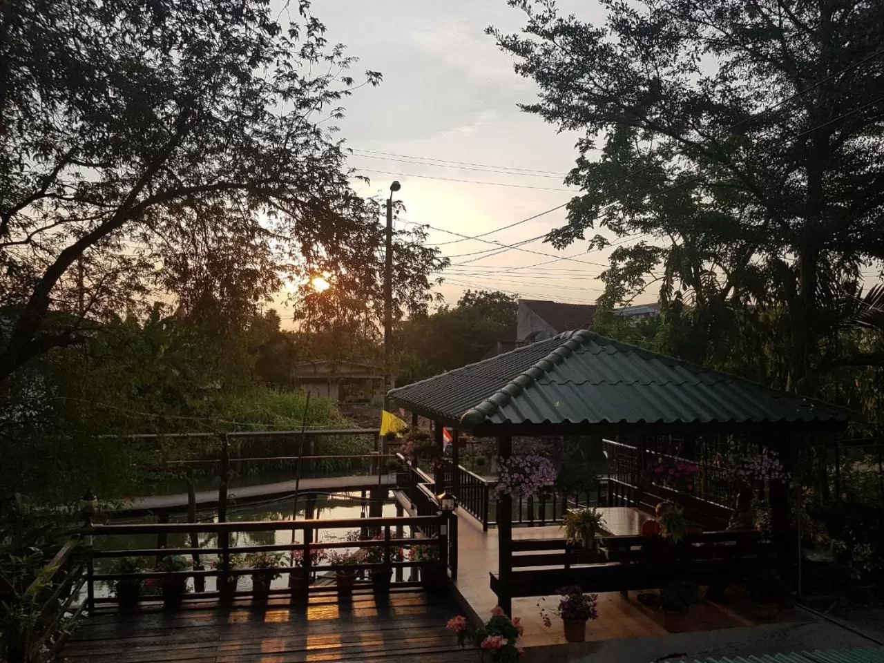 Songthai Suvarnabhumi