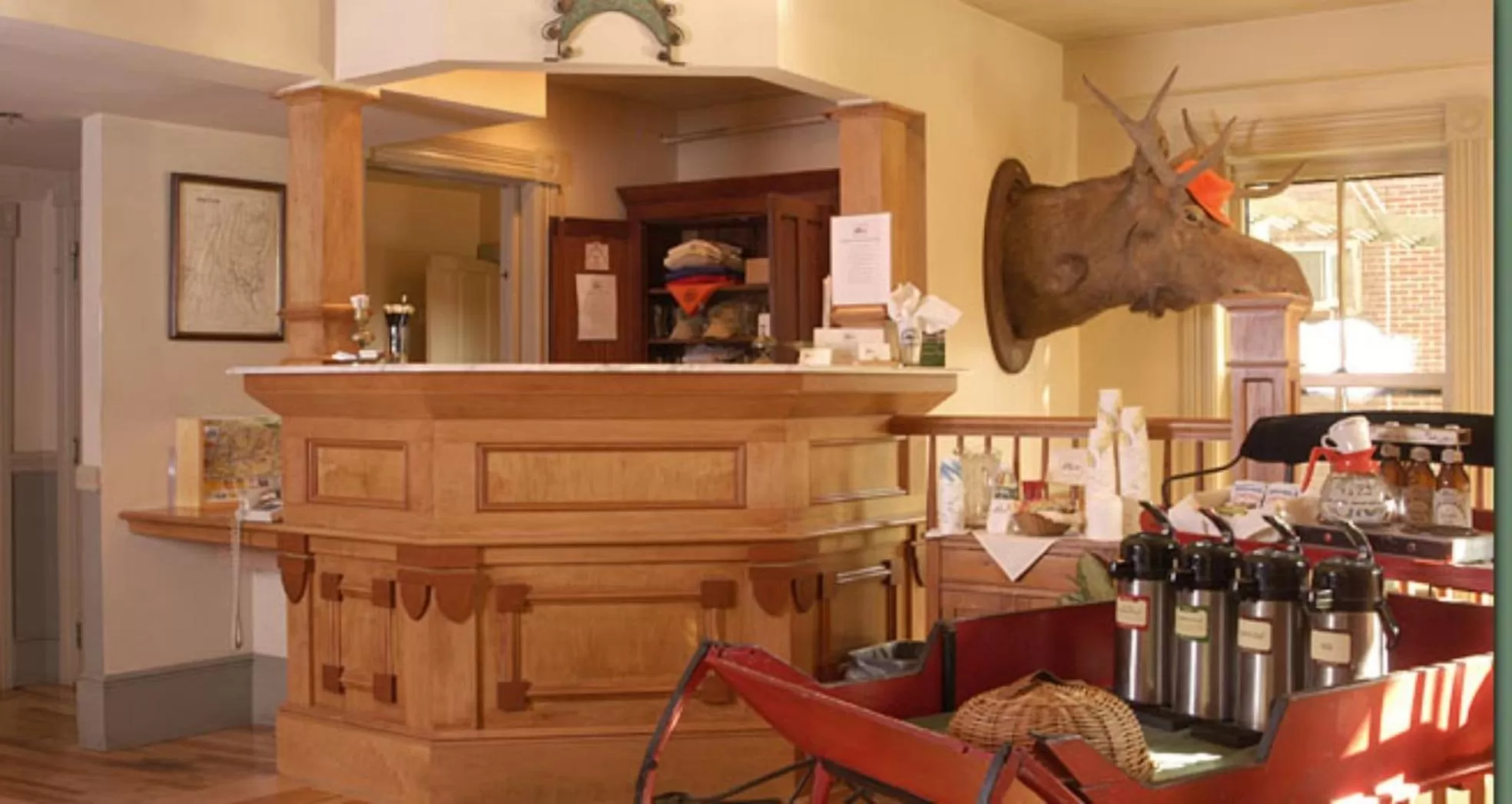 Lounge or bar in The Norwich Inn